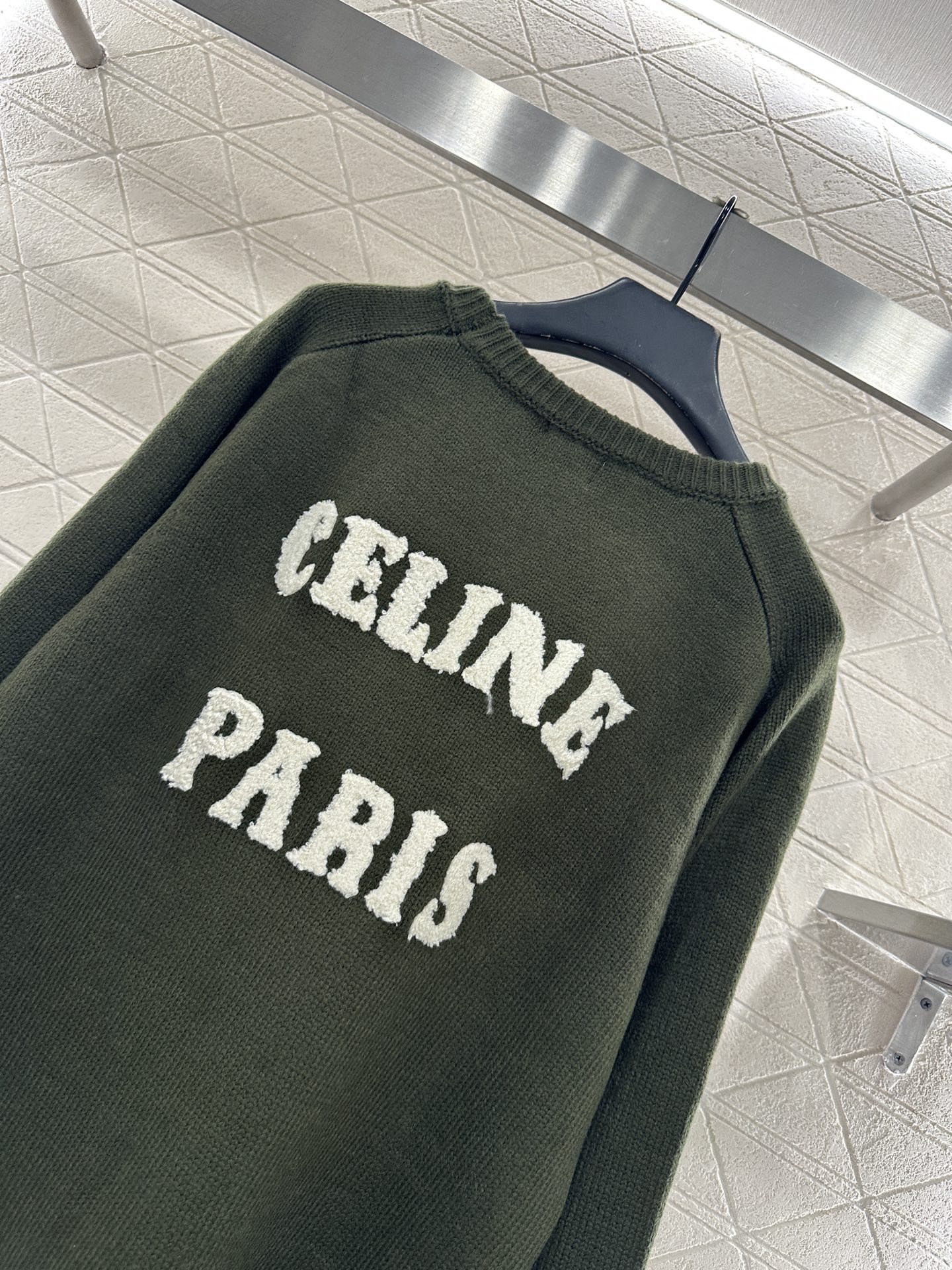 ♥Celin*♥2025新品上架 刺绣凯旋门针织套头毛衣定制YB羊毛纱线织造，肌理明显，穿搭舒适保暖，针