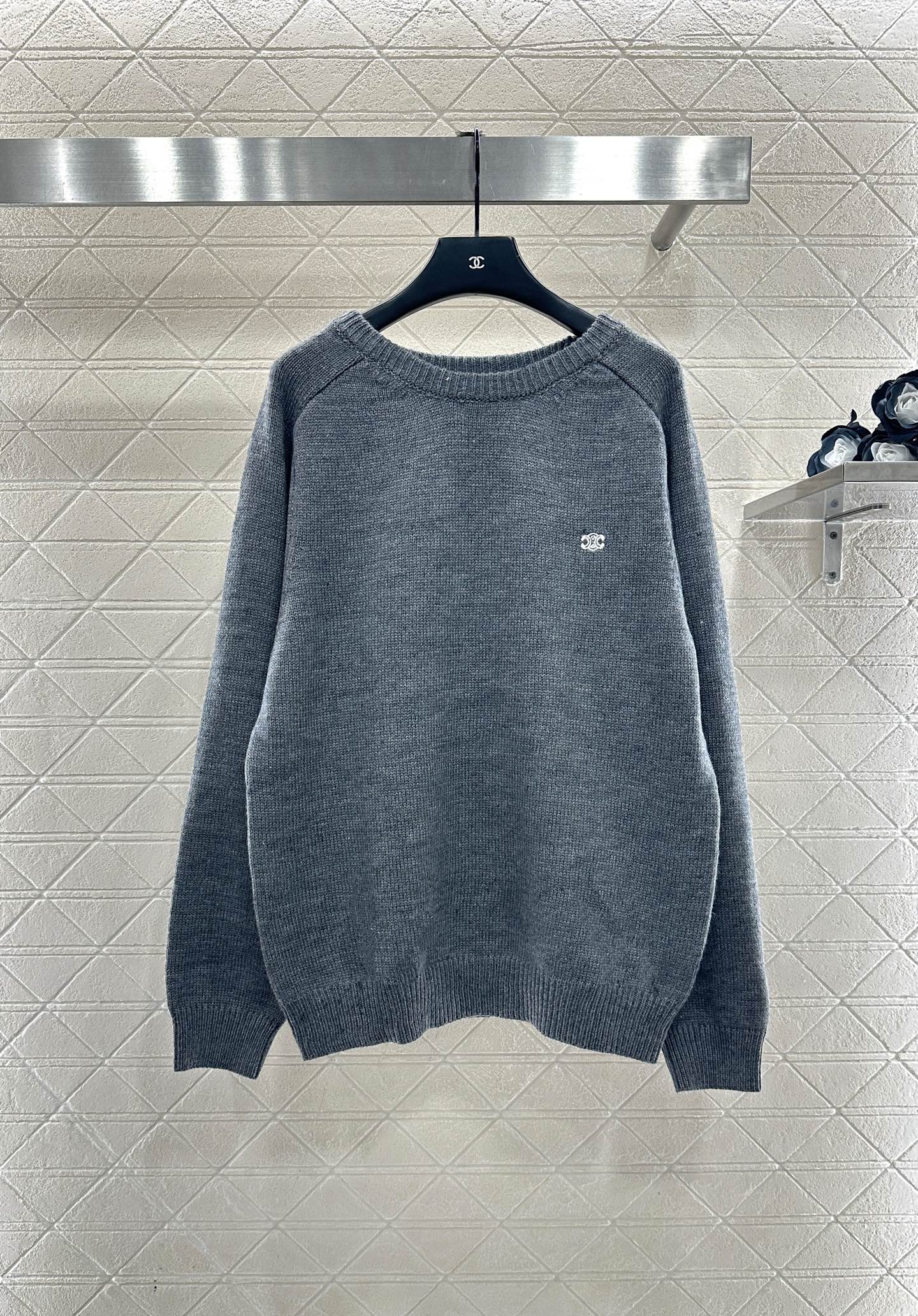 ♥Celin*♥2025新品上架 刺绣凯旋门针织套头毛衣定制YB羊毛纱线织造，肌理明显，穿搭舒适保暖，针