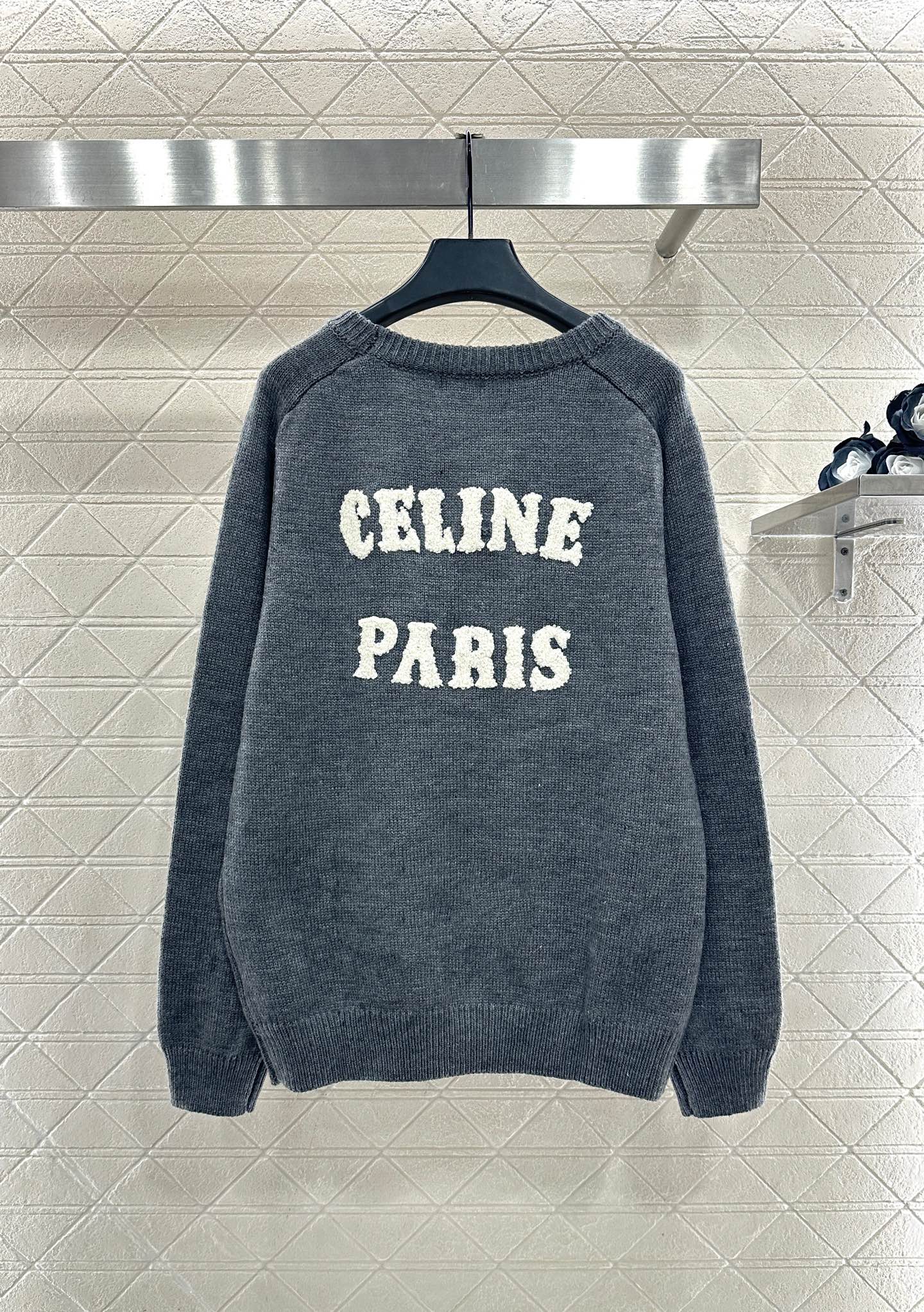 ♥Celin*♥2025新品上架 刺绣凯旋门针织套头毛衣定制YB羊毛纱线织造，肌理明显，穿搭舒适保暖，针