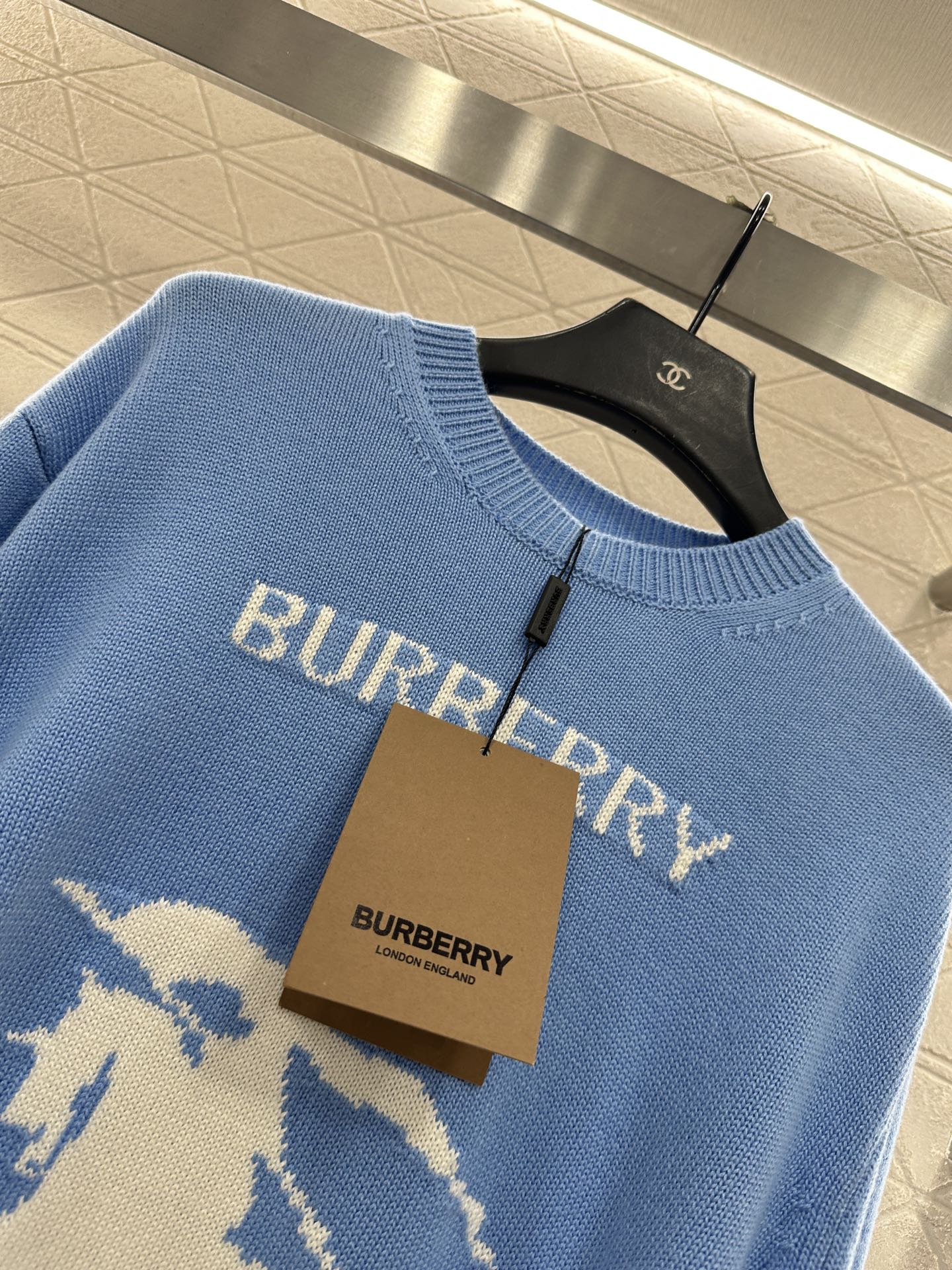 ♥BBR*♥2025新品上架 套头战马针织长袖定制YB羊毛纱线织造，质感高级，舒适柔软，圆领套头毛衣剪裁