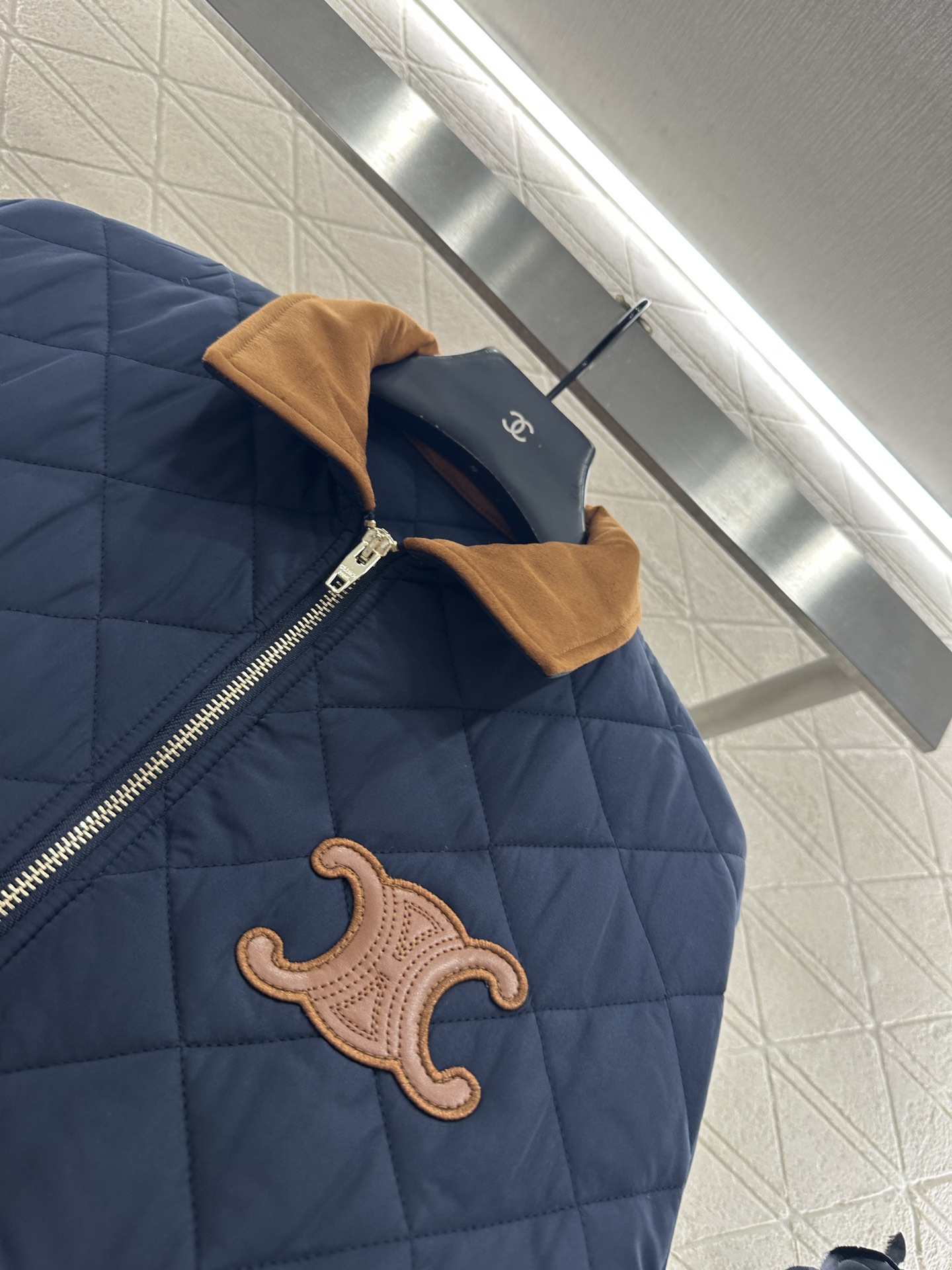 ♥Celin*♥2025新品上架 灯芯绒领棉服外套定制YB防风防水尼龙材质，衔棉填充内里，整件轻盈保暖，