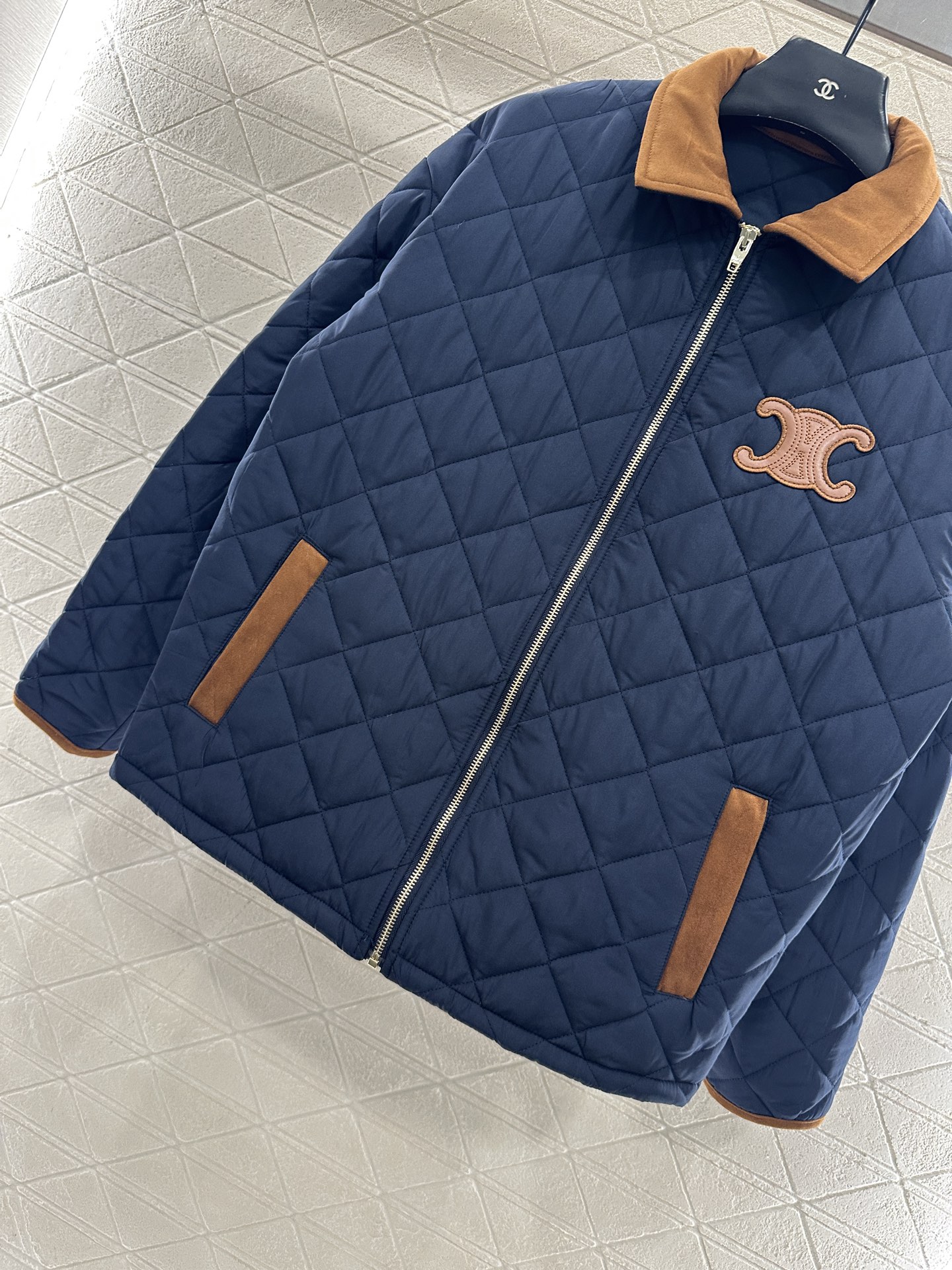 ♥Celin*♥2025新品上架 灯芯绒领棉服外套定制YB防风防水尼龙材质，衔棉填充内里，整件轻盈保暖，