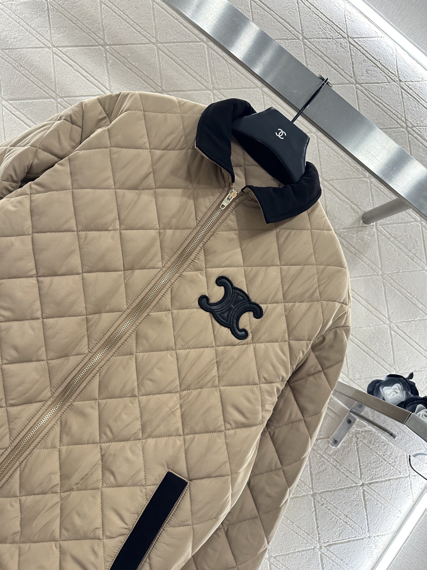 ♥Celin*♥2025新品上架 灯芯绒领棉服外套定制YB防风防水尼龙材质，衔棉填充内里，整件轻盈保暖，