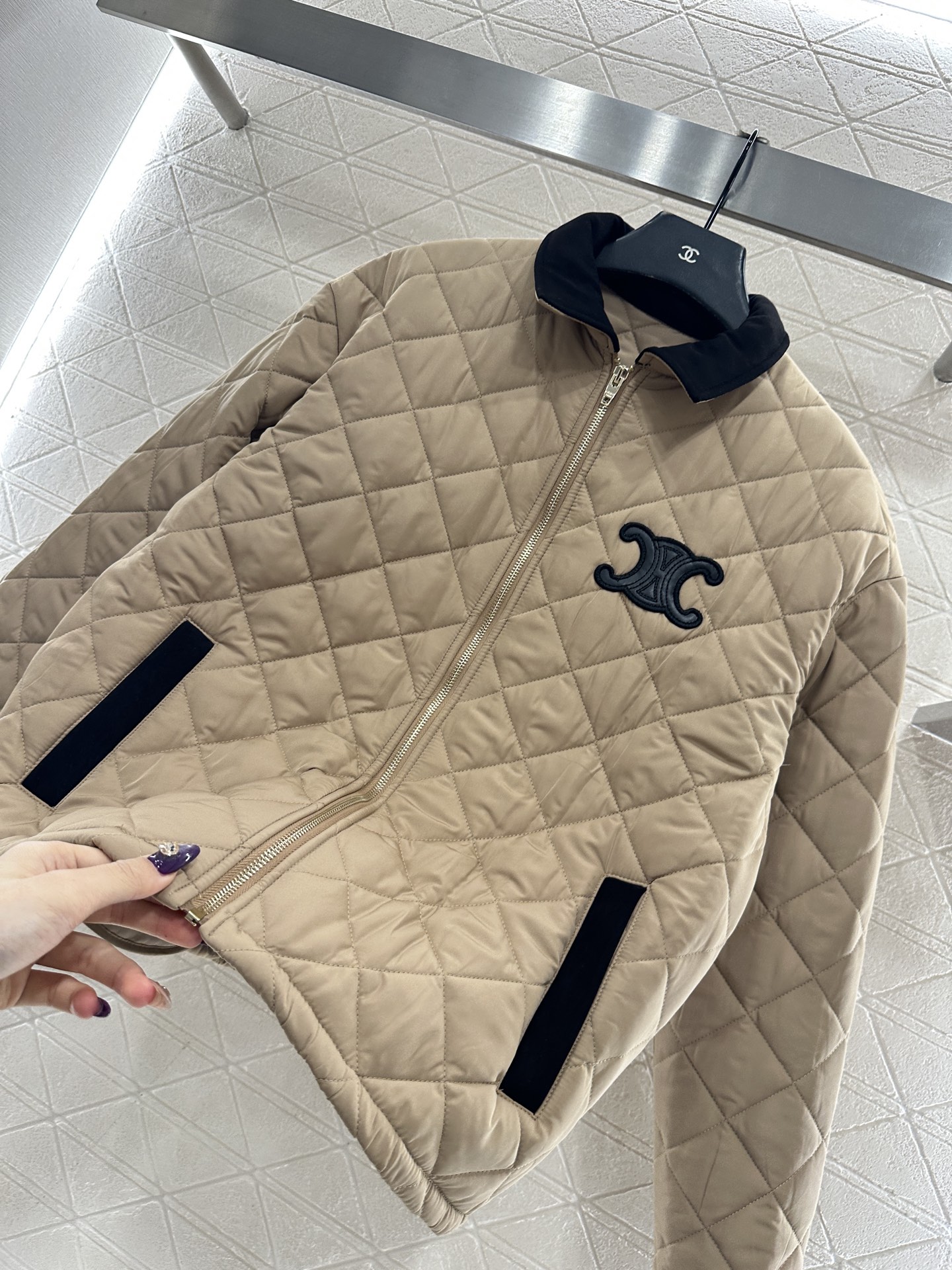 ♥Celin*♥2025新品上架 灯芯绒领棉服外套定制YB防风防水尼龙材质，衔棉填充内里，整件轻盈保暖，