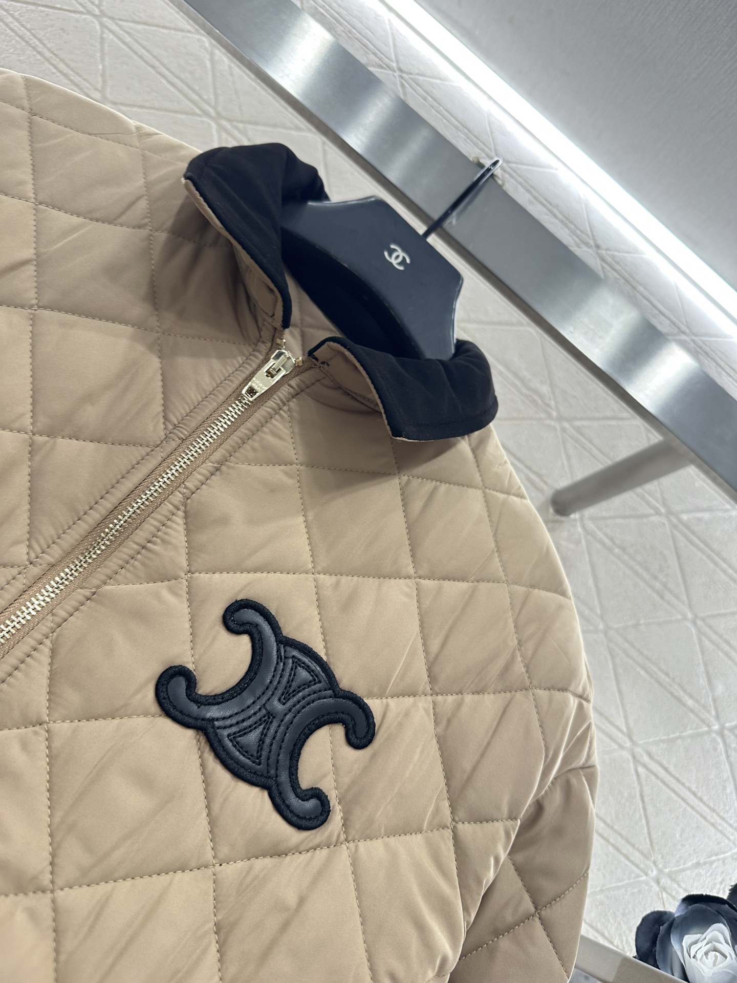 ♥Celin*♥2025新品上架 灯芯绒领棉服外套定制YB防风防水尼龙材质，衔棉填充内里，整件轻盈保暖，