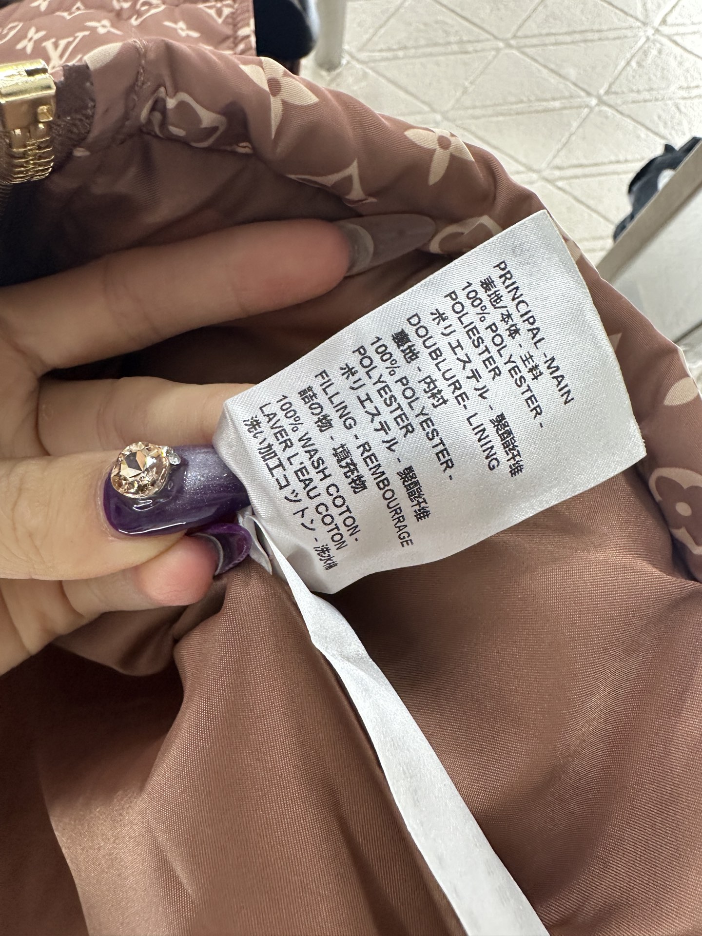 ♥Louis vuitto*♥2025新品上架 泰迪绒连帽提花棉服马甲定制YB提花尼龙材质，羽绒棉填充内