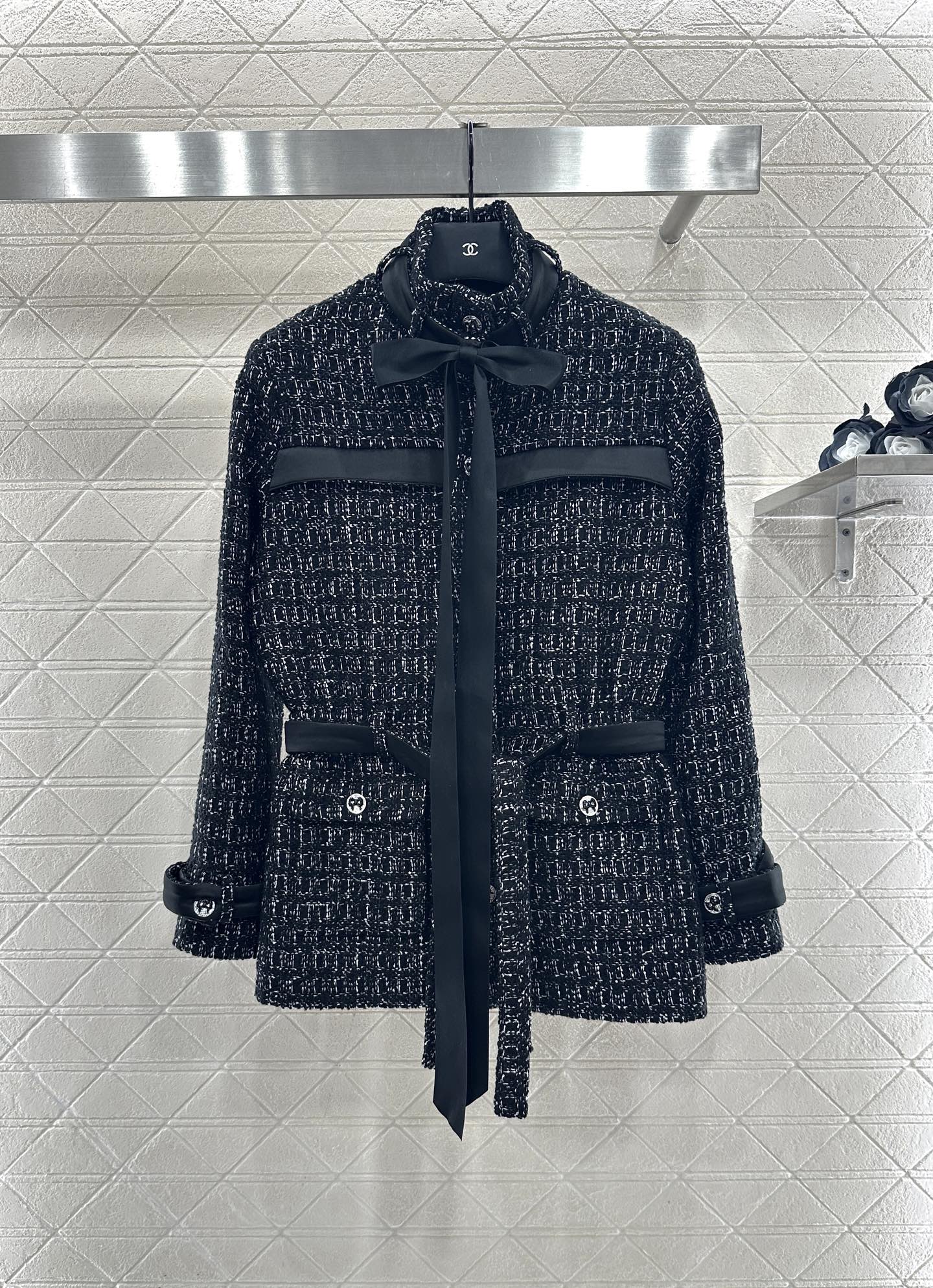 ♥Chane*♥2025新品上架 洋装捆边蝴蝶结丝带外套定制YB进口粗纺羊毛呢材质，质感高级，品相十足，