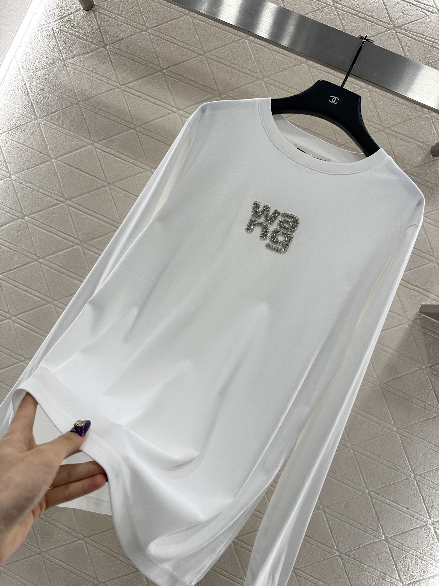 ♥Alexander wan*♥2025新品上架 烫钻钉珠圆领长袖定制YB进口棉府绸材质，透气舒适，质感