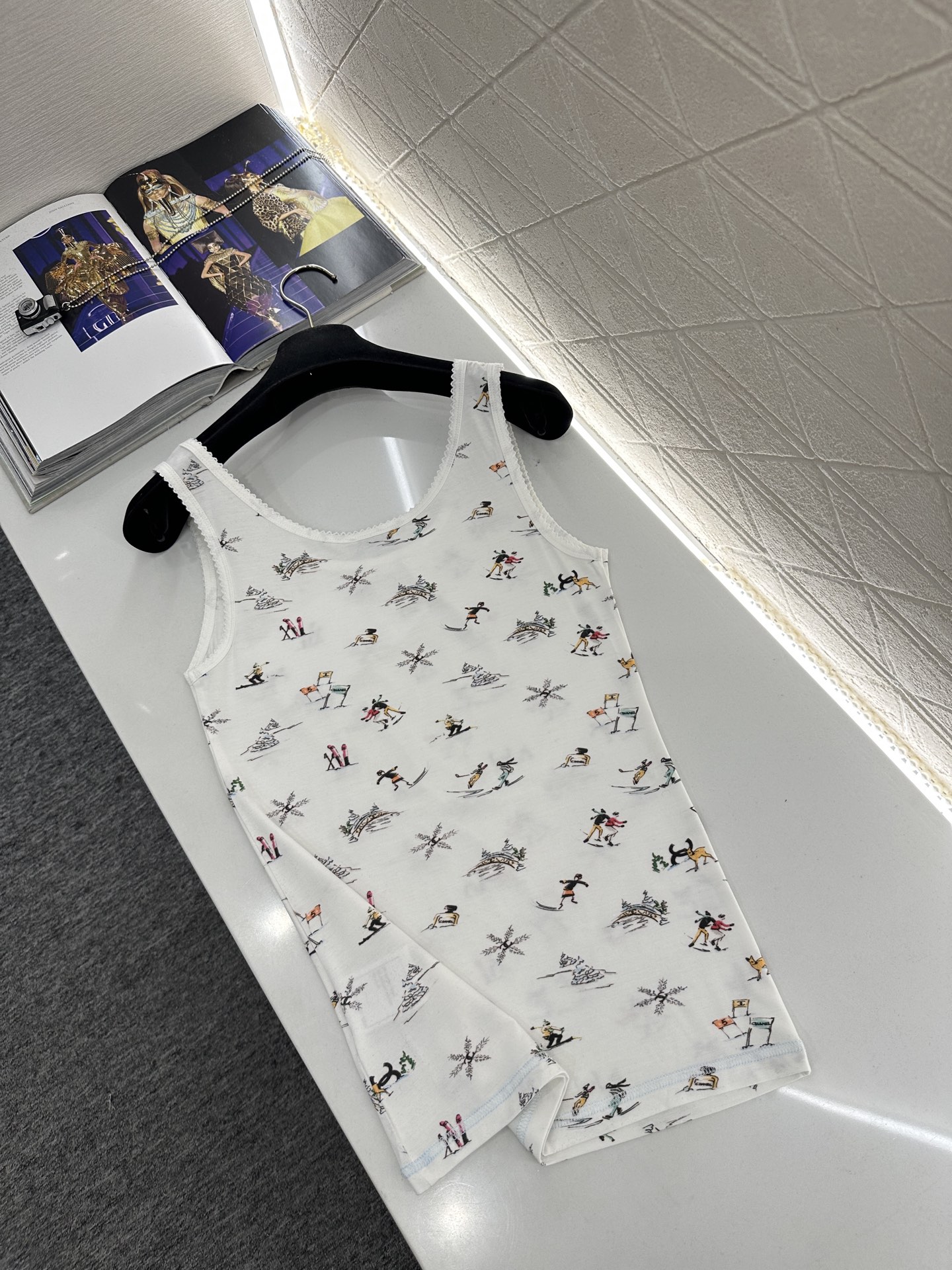 ♥Chane*♥2025新品上架 圆领印花背心25coco滑雪🎿系列#定制YB丝绵材质，质感舒适，弹力十