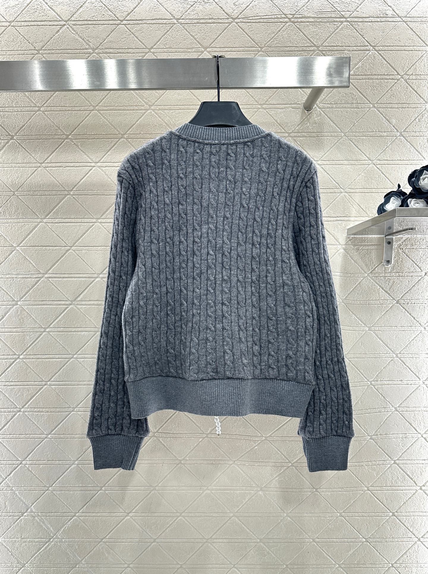 ♥Loew*♥2025新品上架 圆领麻花针织上衣长裤套装定制YB进口材质，细腻柔软，弹力十足，精致圆领开