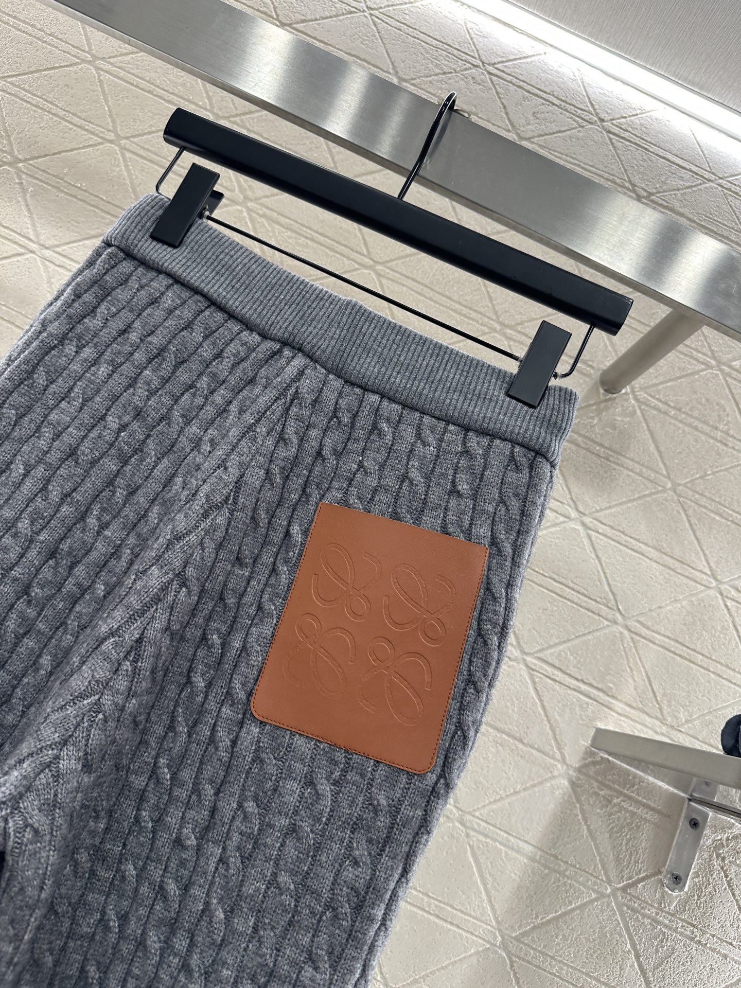 ♥Loew*♥2025新品上架 圆领麻花针织上衣长裤套装定制YB进口材质，细腻柔软，弹力十足，精致圆领开