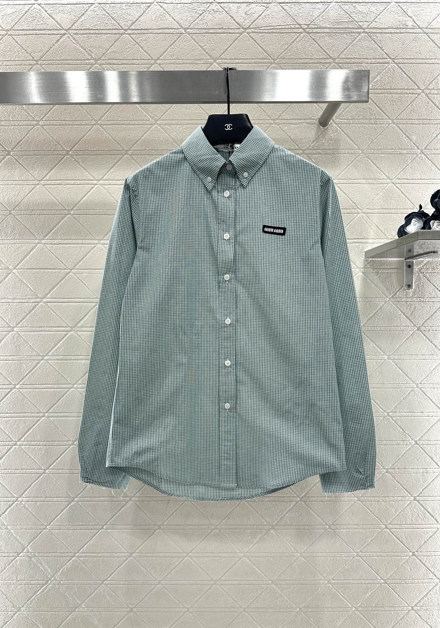 ♥Miumi*♥2025新品上架 常规格纹衬衣定制YB进口棉府绸材质，柔软亲肤，舒适不易皱，常规廓形衬衣