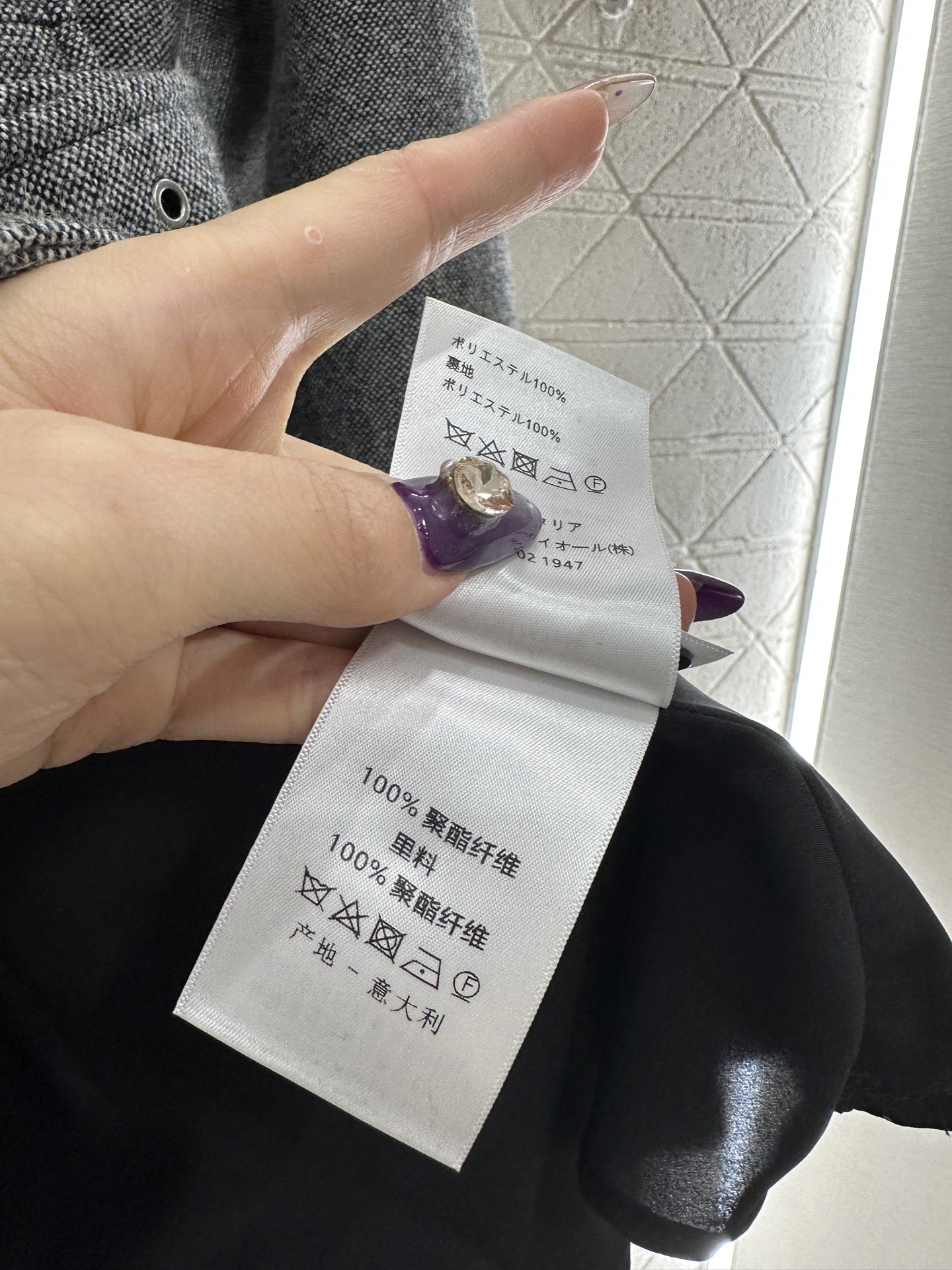 ♥Dio*♥2025新品上架 翻领双排扣毛呢外套定制YB进口毛呢材质，质感立挺，上身有型，通体花灰色，百