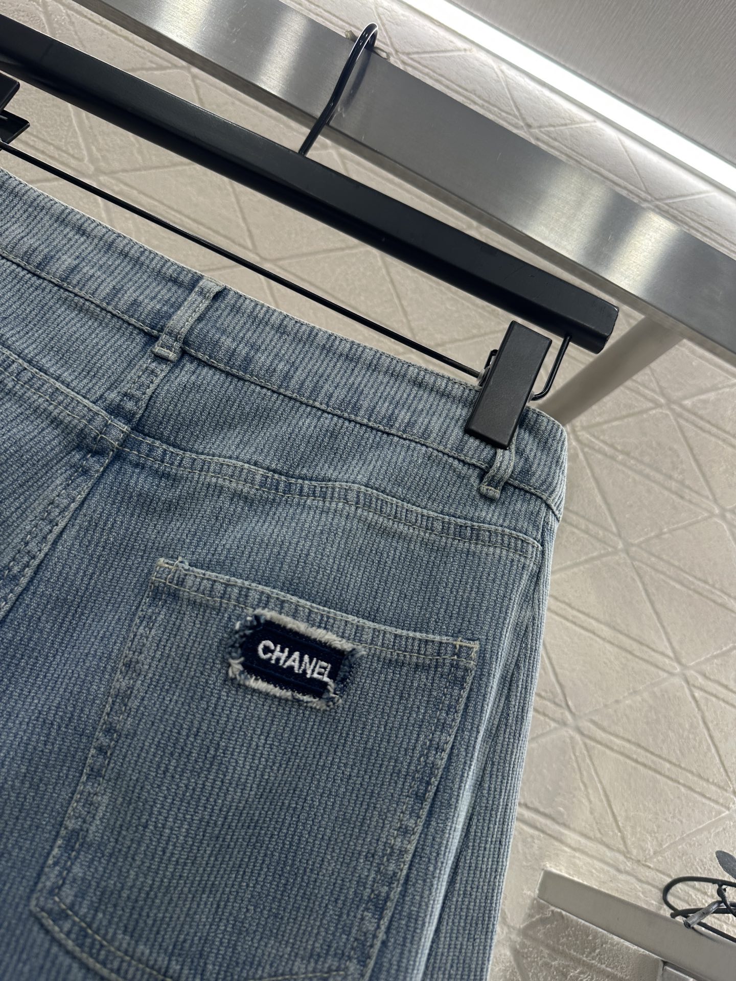 ♥Chane*♥2025新品上架 复古牛仔直筒长裤定制YB斜纹棉牛仔材质，多重水洗，呈现出垂顺质感，直筒