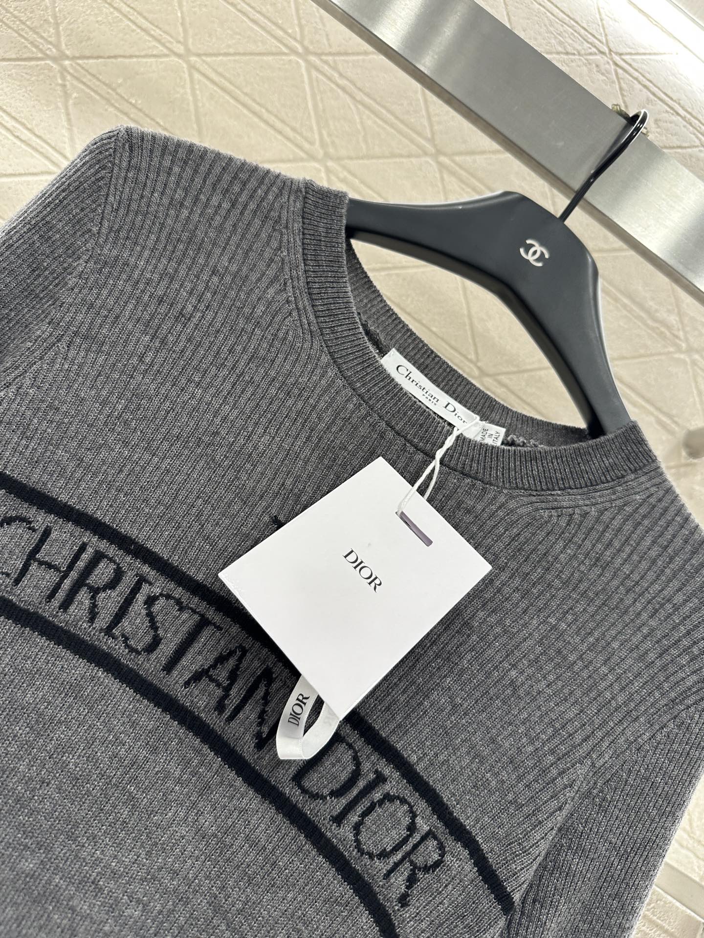 ♥Dio*♥2025新品上架 修身打底五角星针织长袖定制YB羊毛纱线织造，质感高级，舒适柔软，圆领针织长