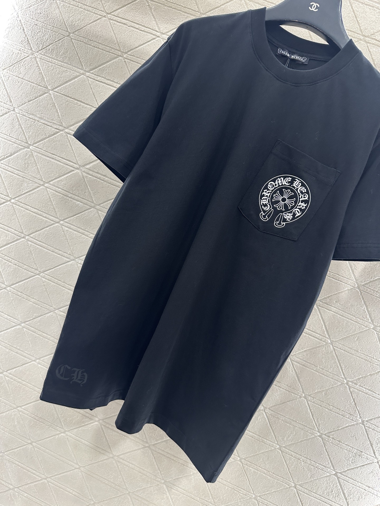 ♥Chrome hear*♥2025新品上架 字母印花短袖𝑇𝑒𝑒定制YB斜纹全棉材质，质感舒适，弹力十足