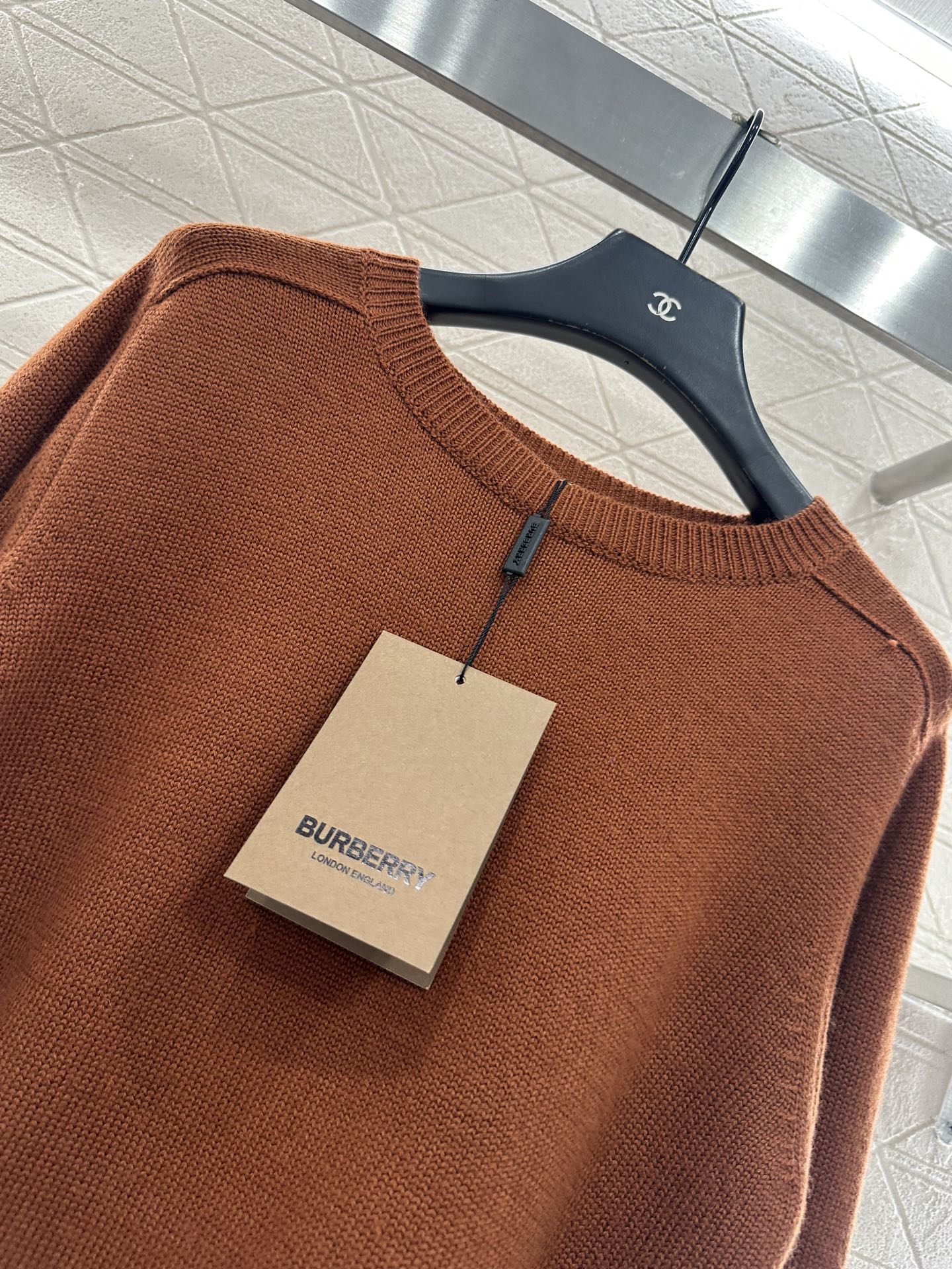 ♥BBR*♥2025新品上架 套头战马针织长袖定制YB羊毛纱线织造，质感高级，舒适柔软，圆领套头毛衣剪裁