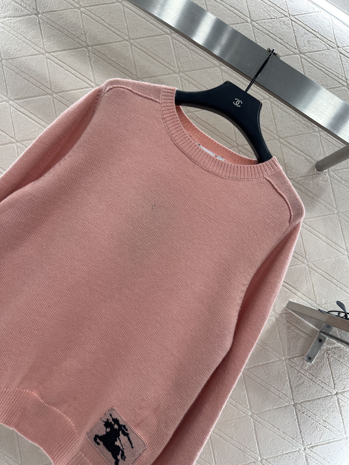 ♥BBR*♥2025新品上架 套头战马针织长袖定制YB羊毛纱线织造，质感高级，舒适柔软，圆领套头毛衣剪裁