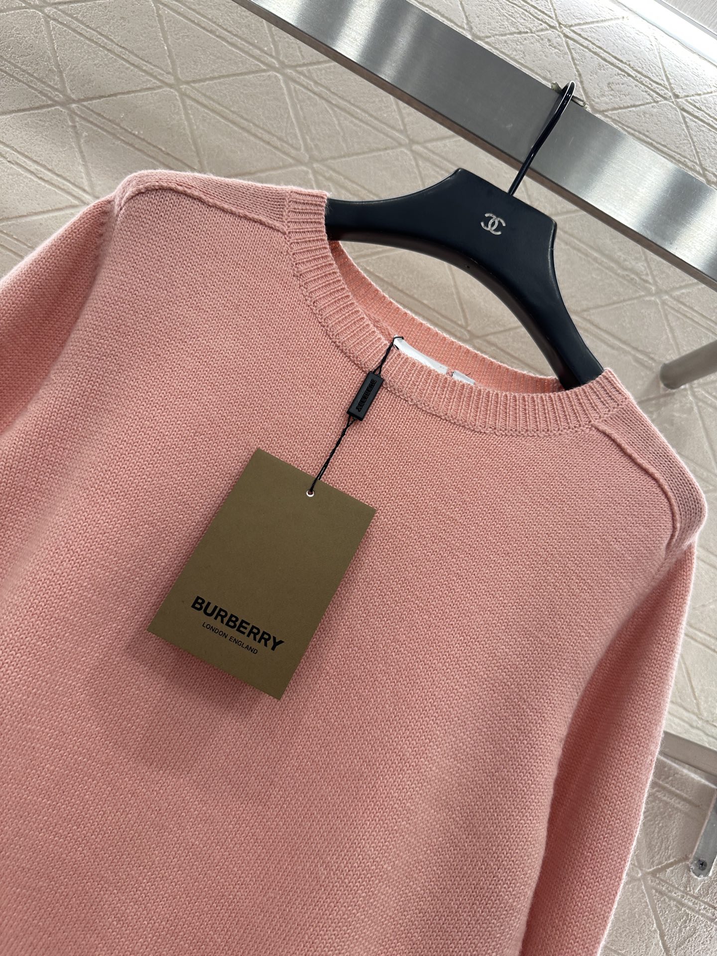 ♥BBR*♥2025新品上架 套头战马针织长袖定制YB羊毛纱线织造，质感高级，舒适柔软，圆领套头毛衣剪裁