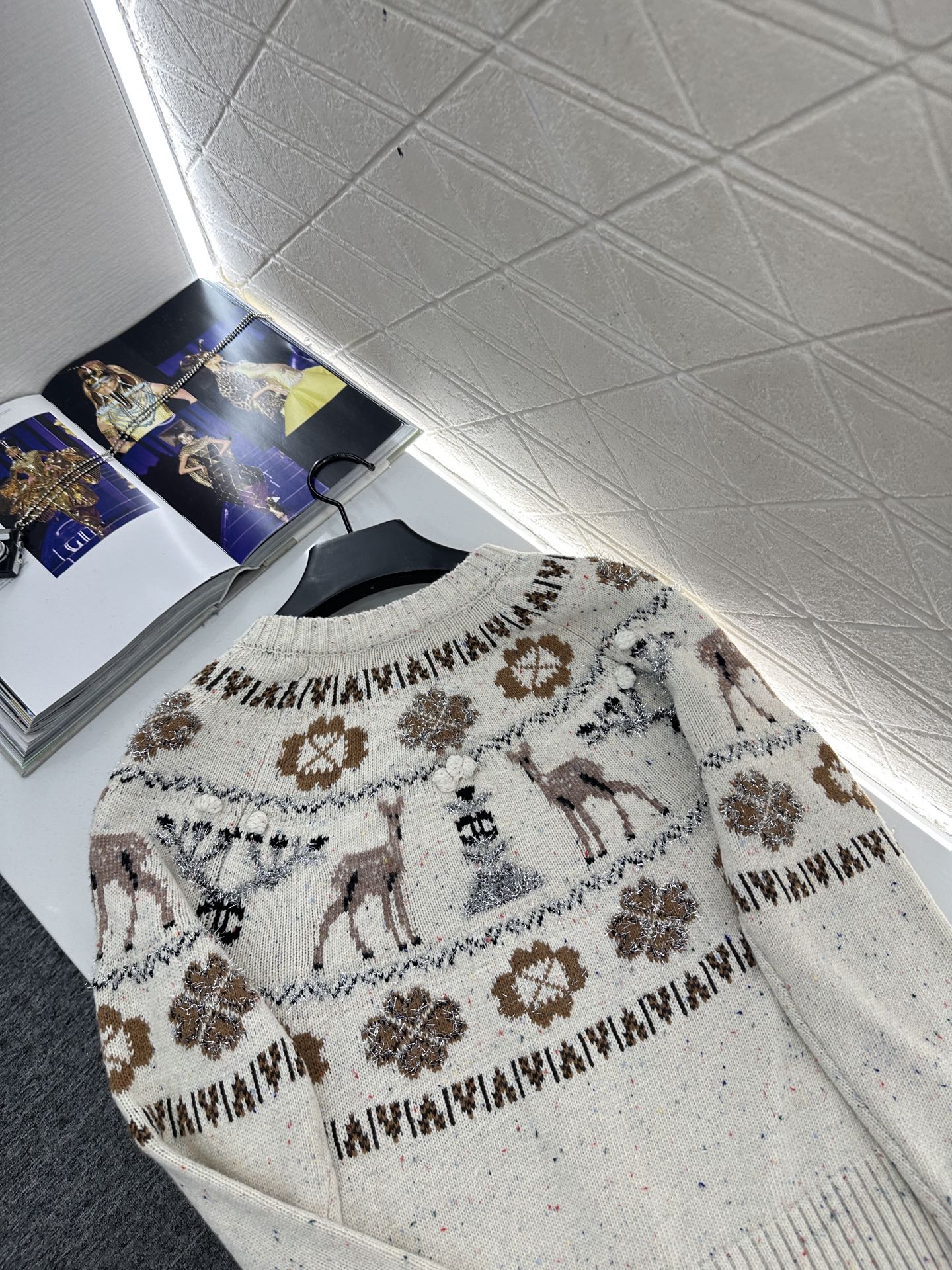 ♥Chane*♥2025新品上架 重工钩花圆领针织开衫25coco圣诞🧑‍🎄滑雪🎿系列#定制YB羊绒针织