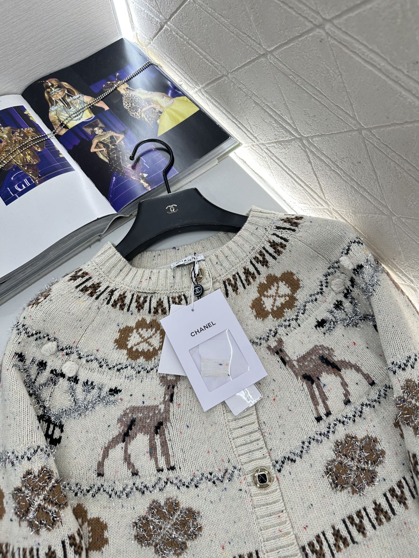 ♥Chane*♥2025新品上架 重工钩花圆领针织开衫25coco圣诞🧑‍🎄滑雪🎿系列#定制YB羊绒针织