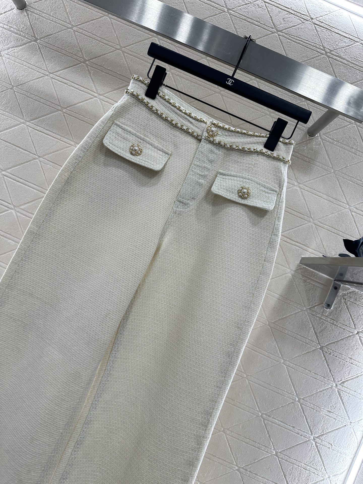♥Chane*♥2025新品上架 腰带链条阔腿长裤定制YB进口粗纺毛呢材质，肌理明显，高级时尚，高腰阔腿