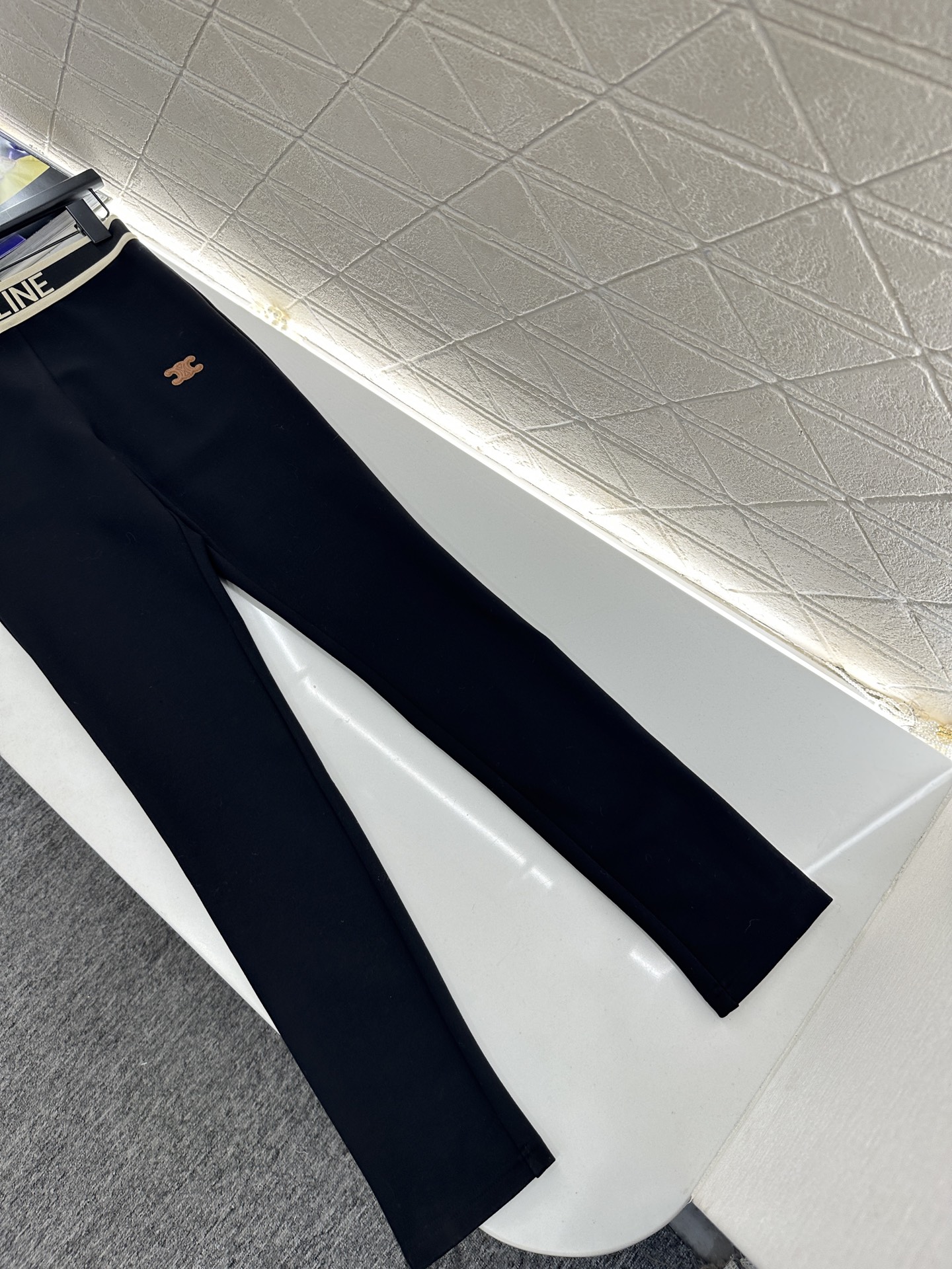 ♥Celin*♥2025新品上架 字母织带高弹打底裤定制YB进口高弹力材质，弹力舒适，打底裤版型，弹性十