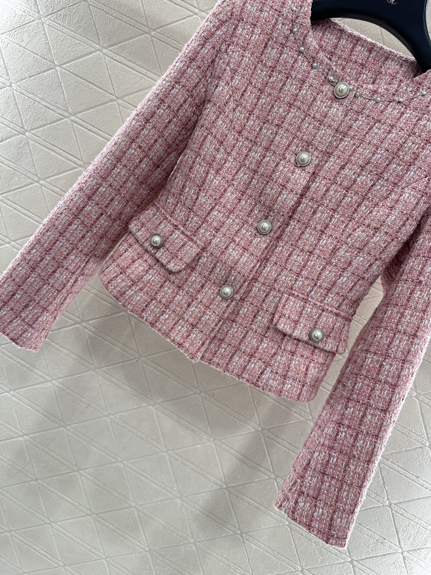 ♥Chane*♥2025新品上架 圆领编织洋装半裙套装定制YB进口粗纺毛呢材质，质感高级，品相十足，圆领