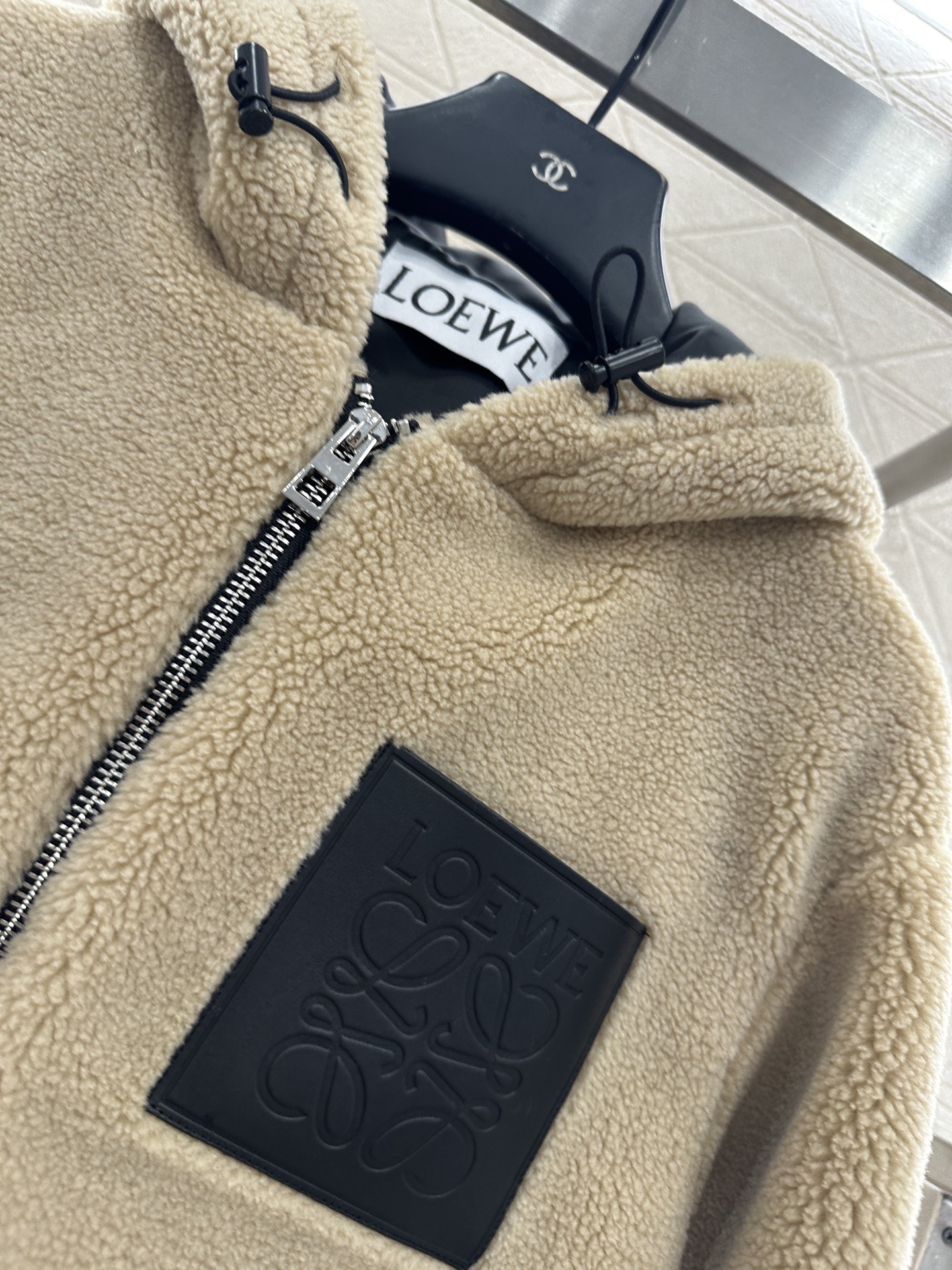 ♥Loew*♥2025新品上架 连帽泰迪羊羔毛外套定制YB泰迪羊羔毛材质，毛量充足，防风御寒，连帽拉链外