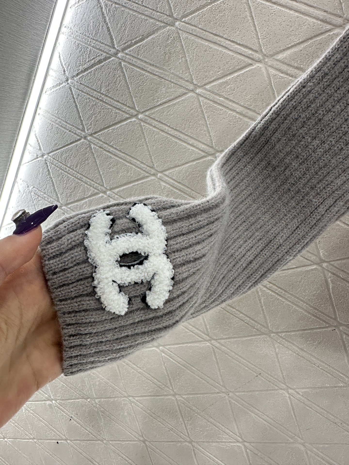 ♥Chane*♥2025新品上架 针织拼接翻领皮毛外套定制YB皮毛拼接羊毛针织材质，前后片毛绒手感柔软舒