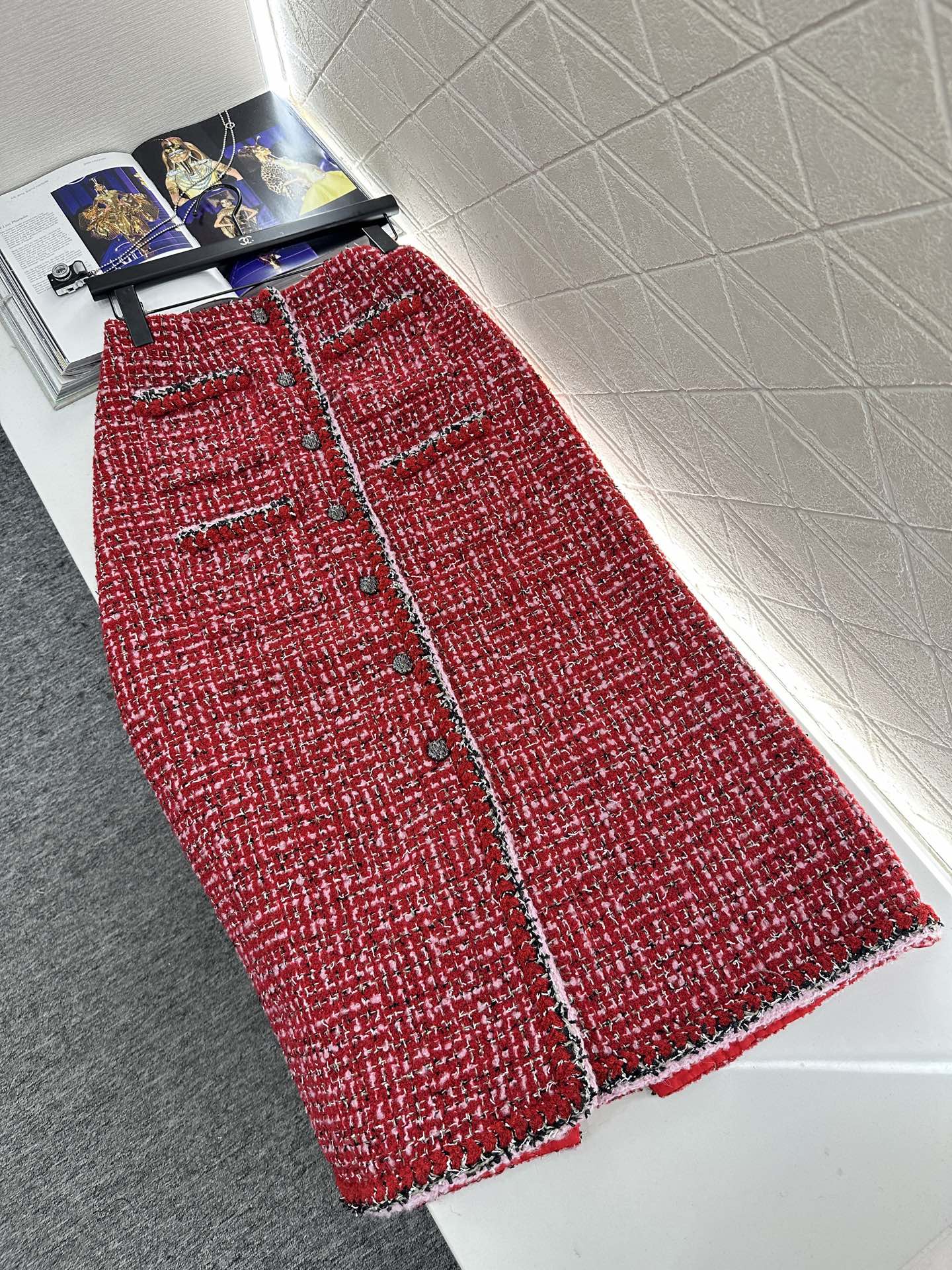 ♥Chane*♥2025新品上架 高腰开襟编织洋装半裙定制YB进口粗纺羊毛呢材质，质感高级，品相十足，直