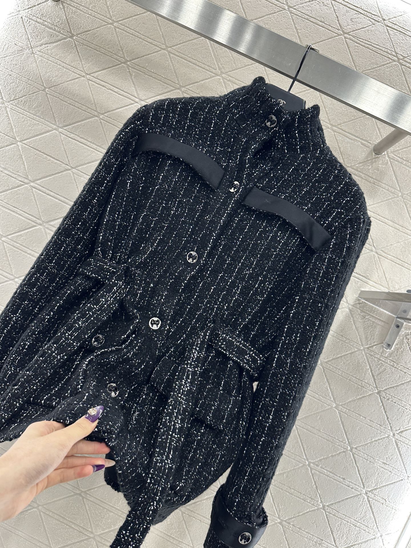 ♥Chane*♥2025新品上架 编织腰带洋装外套定制YB进口粗纺羊毛呢材质，肌理明显，毛料肉眼可见，质