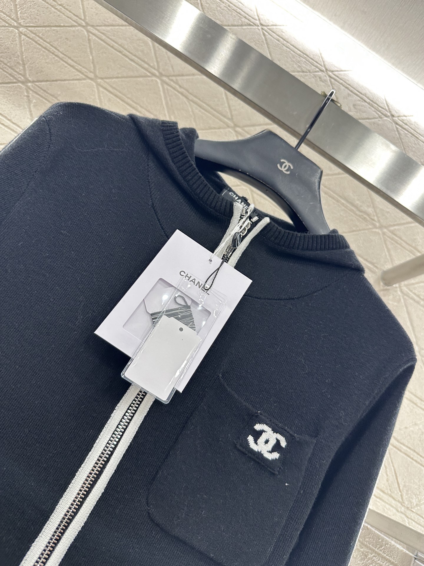 ♥Chane*♥2025新品上架 连帽针织拉链外套25coco滑雪🎿系列#定制YB羊毛纱线织造，质感细腻