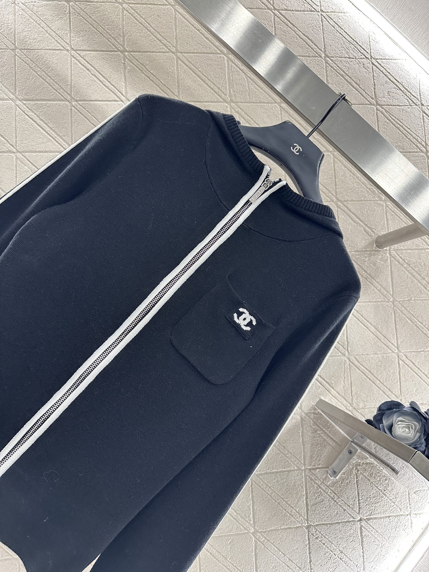 ♥Chane*♥2025新品上架 连帽针织拉链外套25coco滑雪🎿系列#定制YB羊毛纱线织造，质感细腻