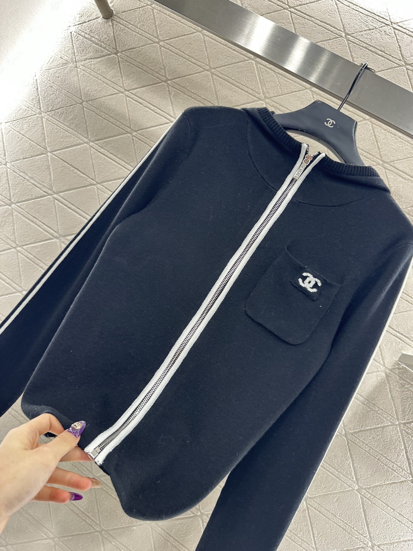 ♥Chane*♥2025新品上架 连帽针织拉链外套25coco滑雪🎿系列#定制YB羊毛纱线织造，质感细腻