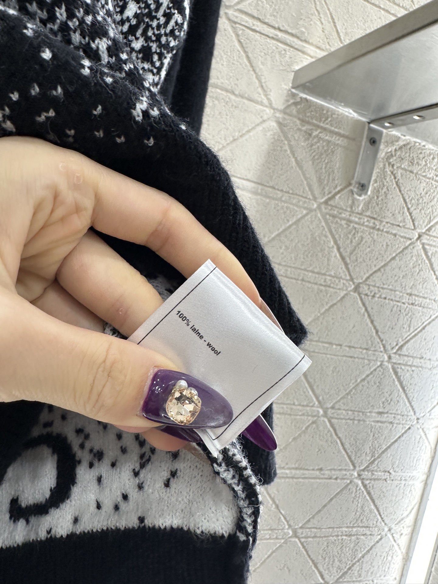 ♥Chane*♥2025新品上架 渐变针织套头毛衣定制YB羊毛纱线织造，质感细腻，穿搭舒适，宽松套头毛衣