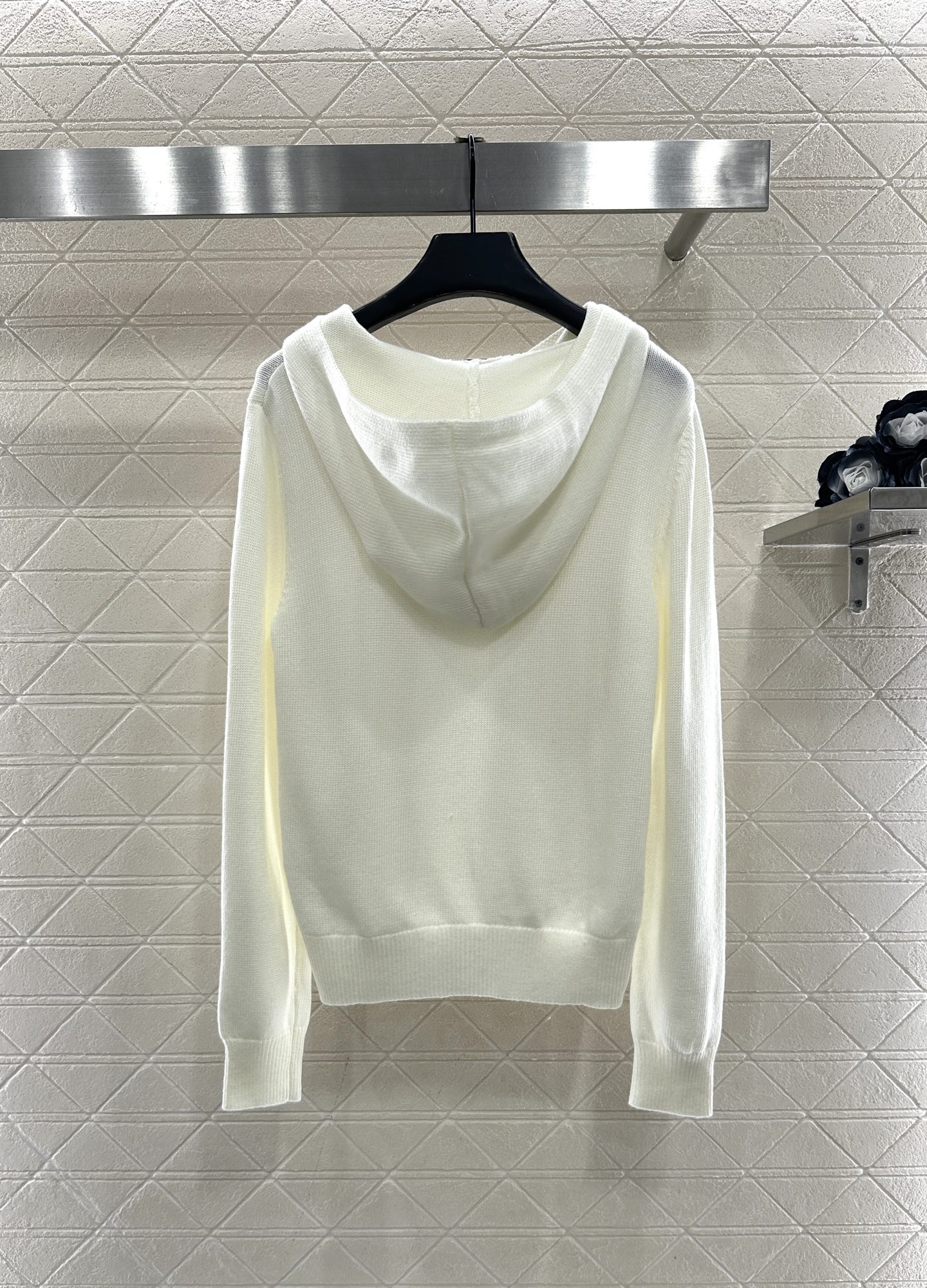 ♥Chane*♥2025新品上架 连帽针织毛衣定制YB羊毛纱线织造，质感高级，舒适柔软，连帽套头毛衣剪裁