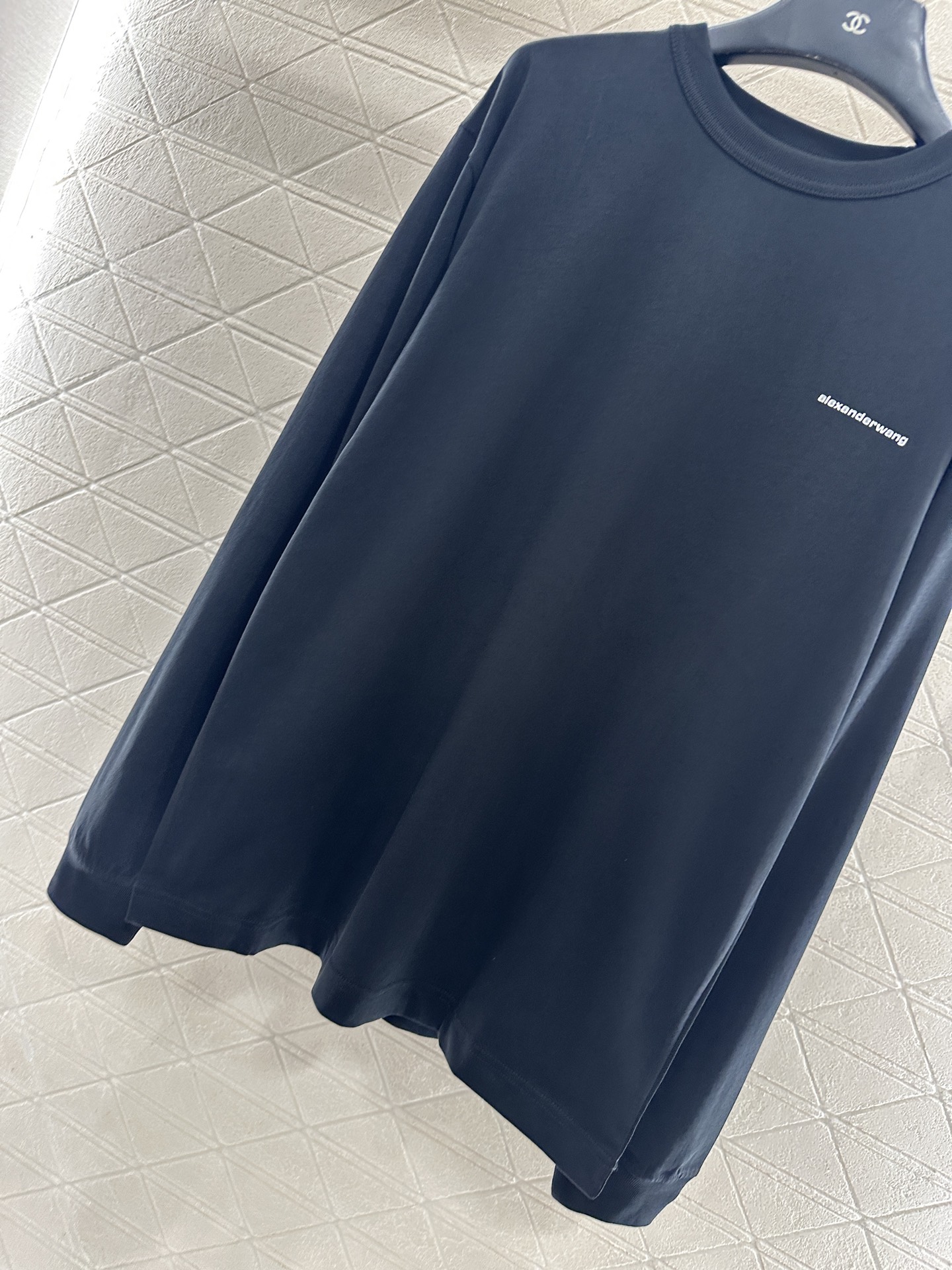 ♥Alexander wan*♥2025新品上架 字母印花圆领长袖定制YB进口棉府绸材质，丝滑亲肤，质感