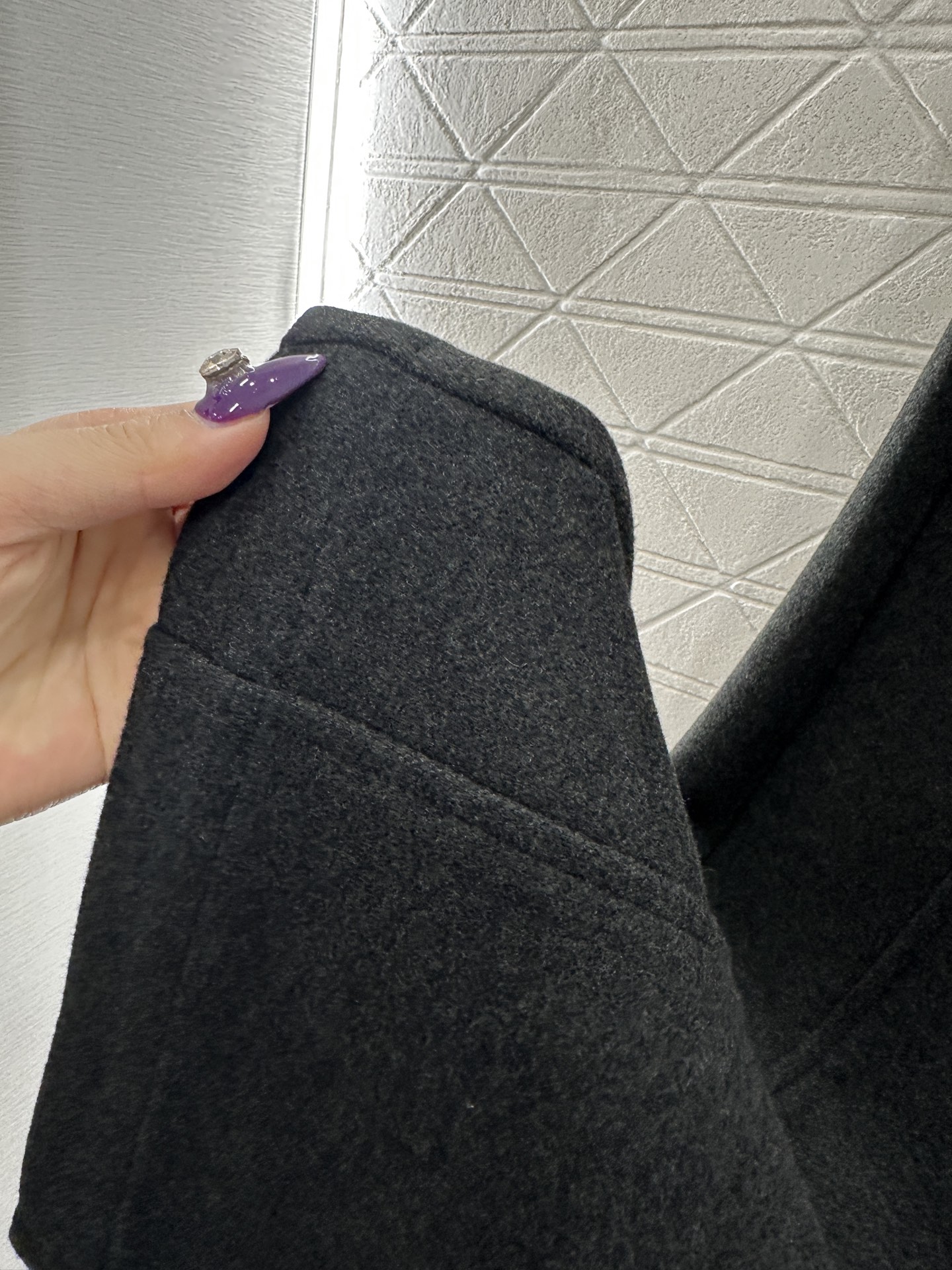 ♥Prad*♥2025新品上架 毛呢西装阔腿长裤定制YB进口毛呢材质，面料柔挺舒适，垂顺有型，厚度适合秋