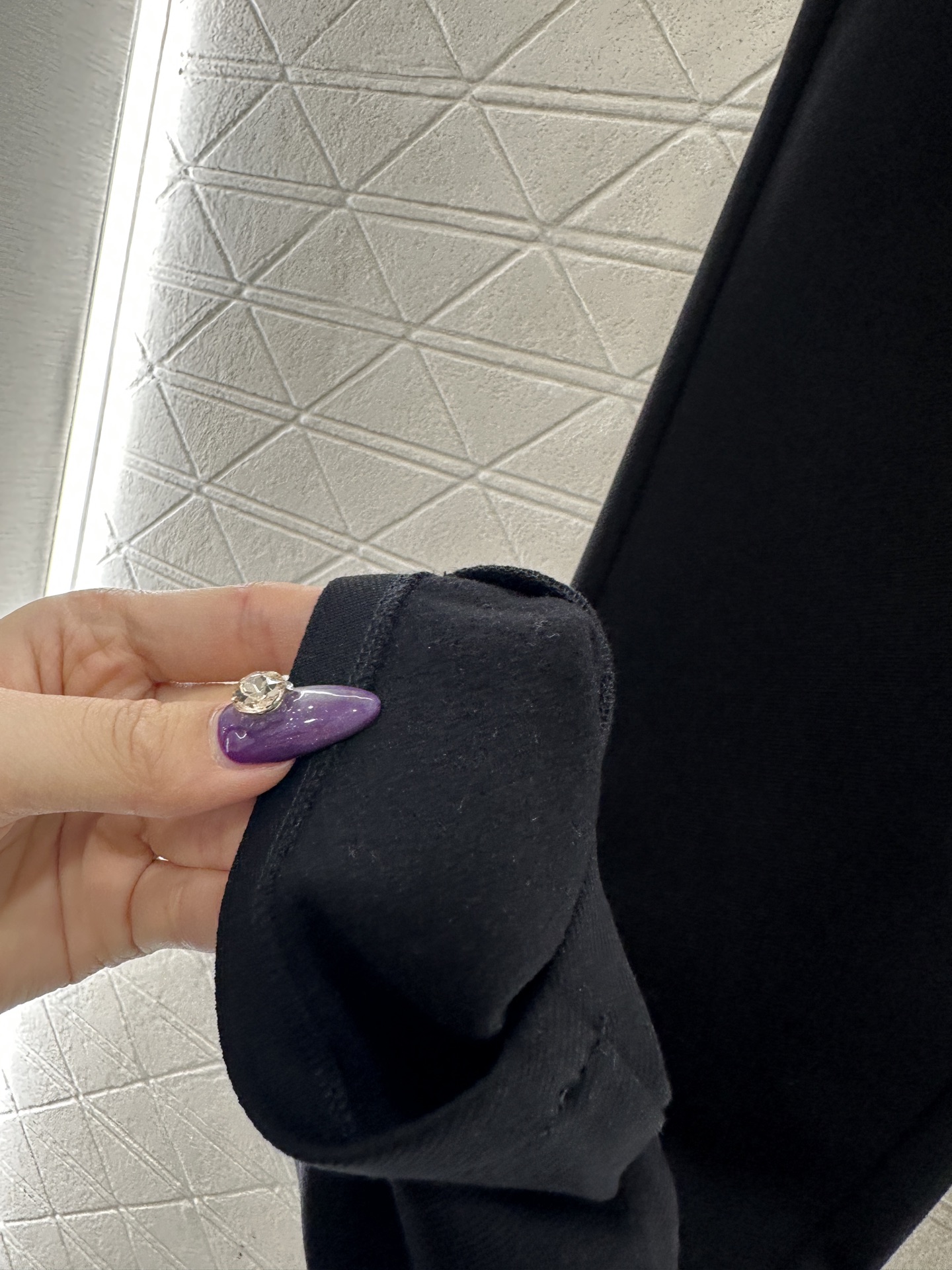 ♥Dio*♥2025新品上架 复古弹力铅笔裤定制YB进口羊毛材质，面料柔软舒适，弹力修身，高腰系扣双插兜