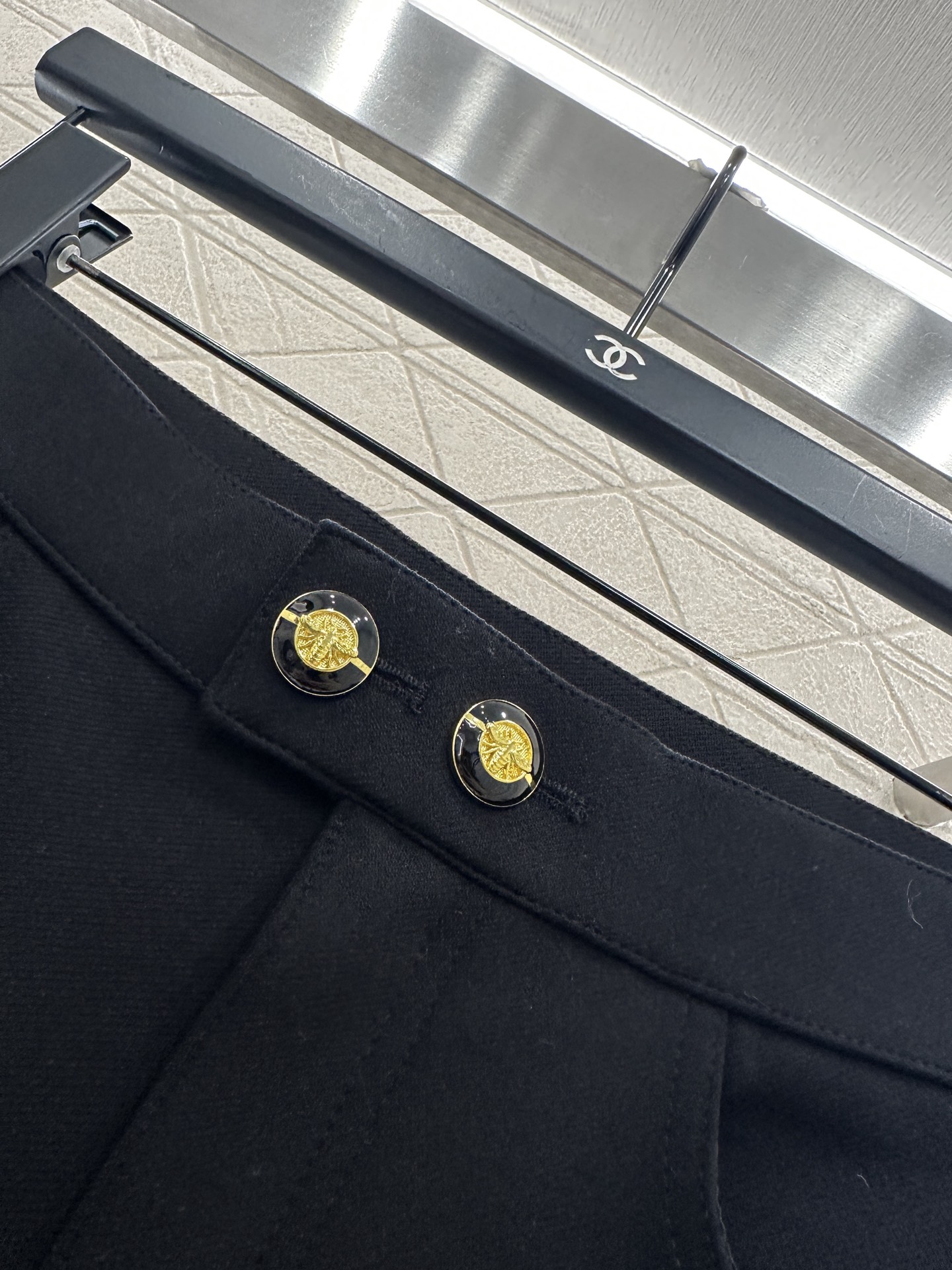 ♥Dio*♥2025新品上架 复古弹力铅笔裤定制YB进口羊毛材质，面料柔软舒适，弹力修身，高腰系扣双插兜