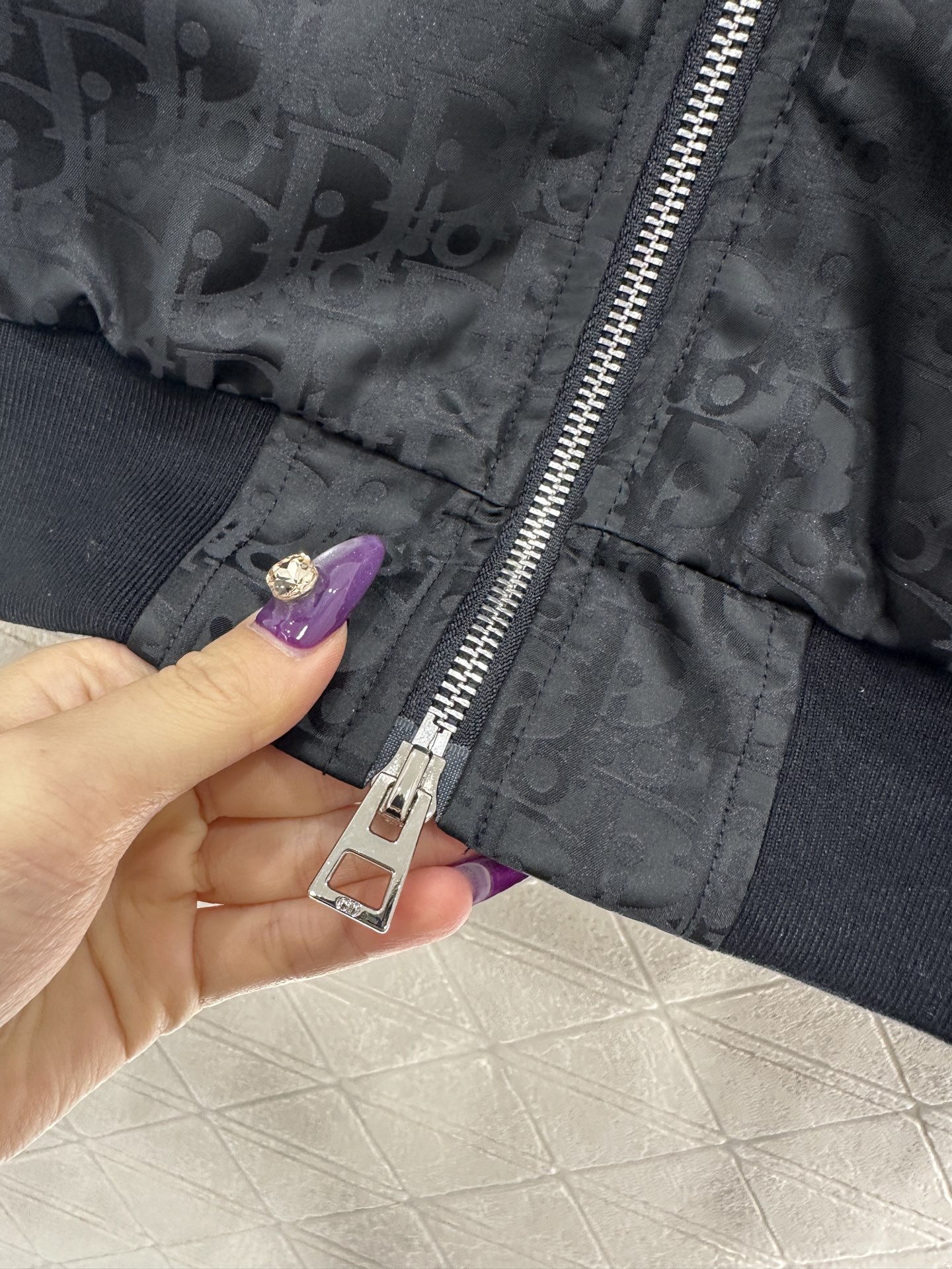 ♥Dio*♥2025新品上架 提花暗纹棒球棉服外套定制YB进口提花材质，质感光泽，轻便舒适，品相十足，休