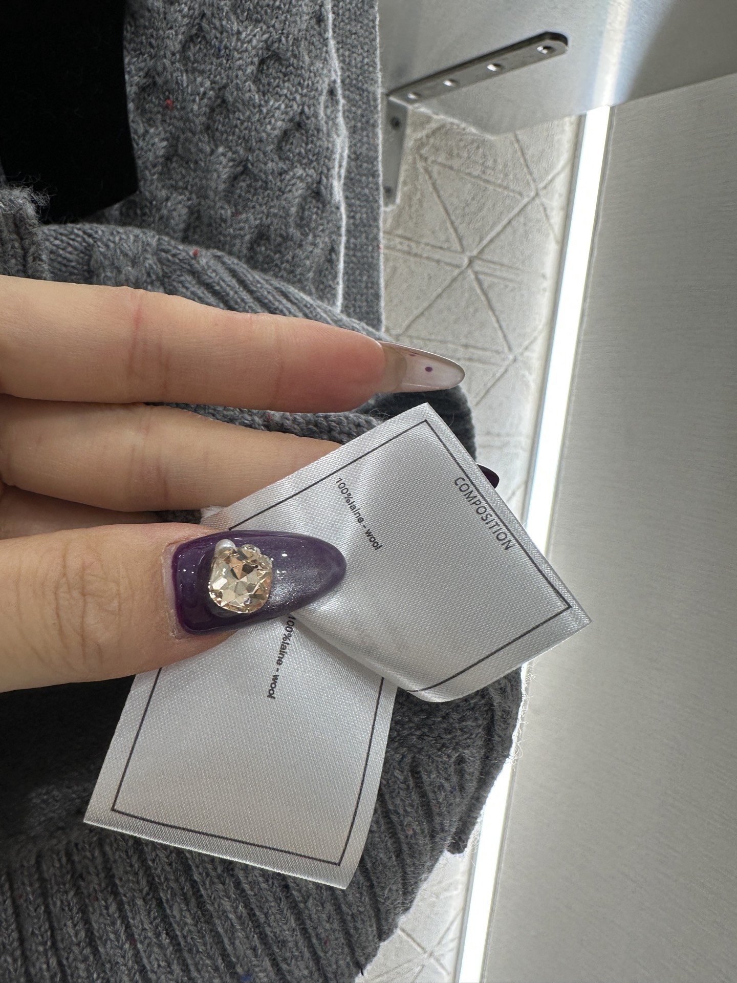 ♥Chane*♥2025新品上架 蝴蝶结针织开衫定制YB羊毛针织材质，质感高级，舒适柔软，V领开衫剪裁，