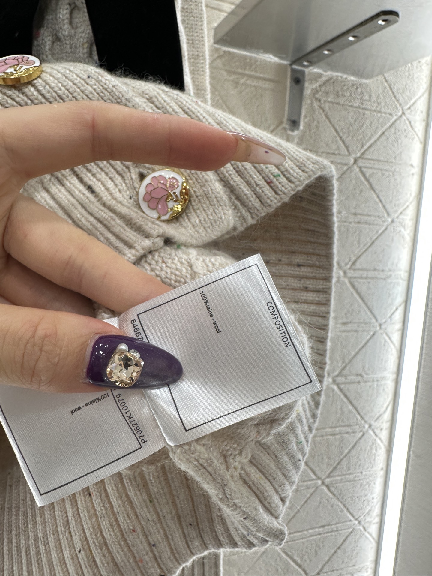 ♥Chane*♥2025新品上架 蝴蝶结针织开衫定制YB羊毛针织材质，质感高级，舒适柔软，V领开衫剪裁，