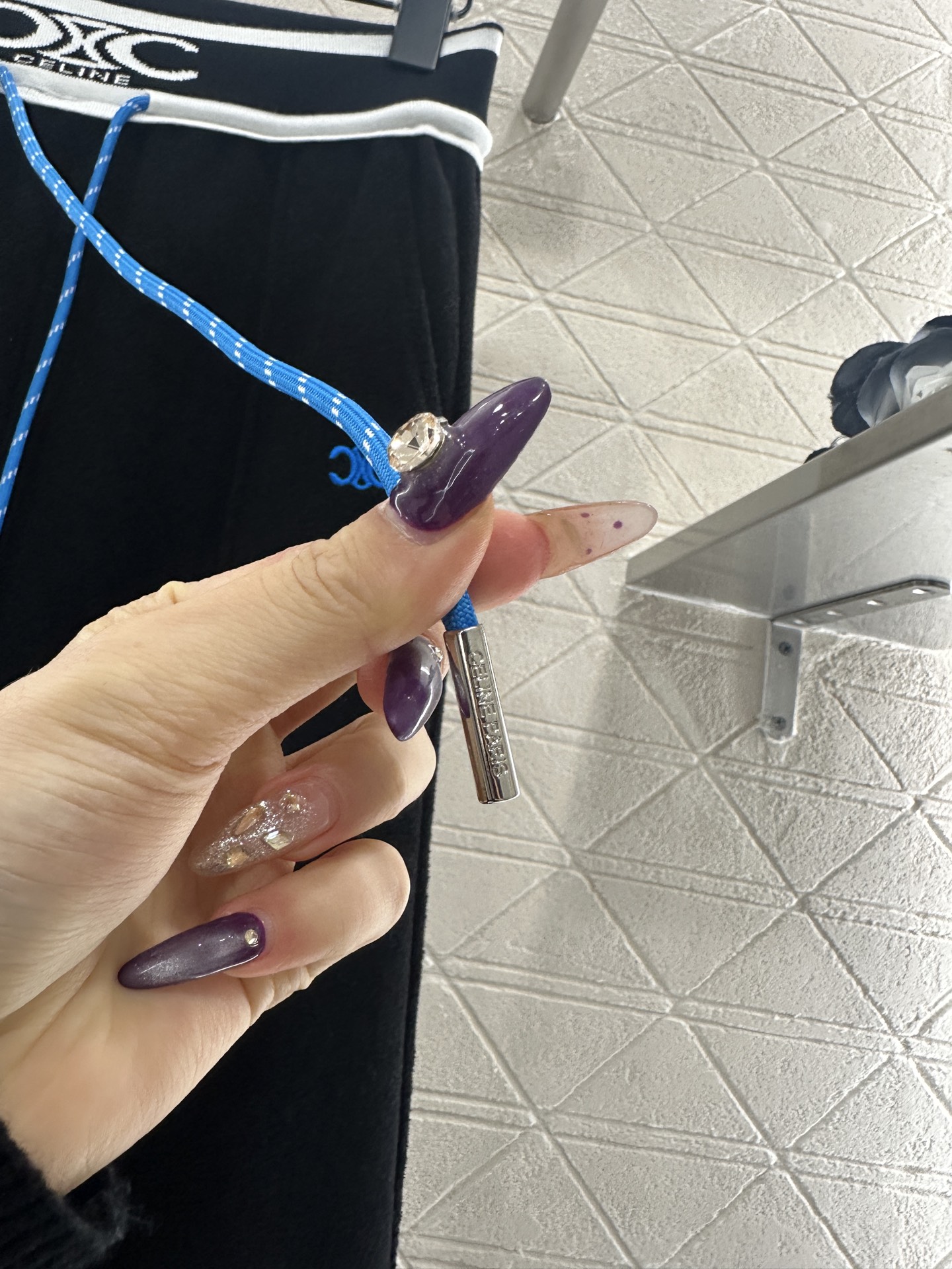 ♥Celin*♥2025新品上架 撞色抽绳直筒长裤定制YB进口材质，面料柔挺舒适，垂顺有型，高腰抽绳直筒