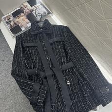 ♥Chane*♥2025新品上架 洋装捆边蝴蝶结丝带外套定制YB进口粗纺羊毛呢材质,质感高级,品相十足 ♥Chane*♥2025新品上架 洋装捆边蝴蝶结丝带外套定制YB进口粗纺羊毛呢材质,质感高级,品相十足