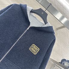 ♥Miumi*♥2025新品上架 两面穿连帽泰迪羊羔外套定制YB泰迪羊羔绒➕斜纹全棉材质,毛量充足, ♥Miumi*♥2025新品上架 两面穿连帽泰迪羊羔外套定制YB泰迪羊羔绒➕斜纹全棉材质,毛量充足,