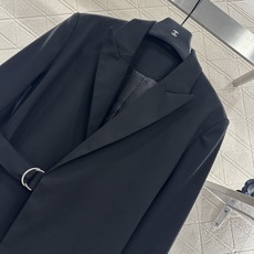 ♥Loew*♥2025新品上架 廓形腰带西装外套长裤套装定制YB进口精仿羊毛材质,质感光泽高级,垂顺有型 ♥Loew*♥2025新品上架 廓形腰带西装外套长裤套装定制YB进口精仿羊毛材质,质感光泽高级,垂顺有型