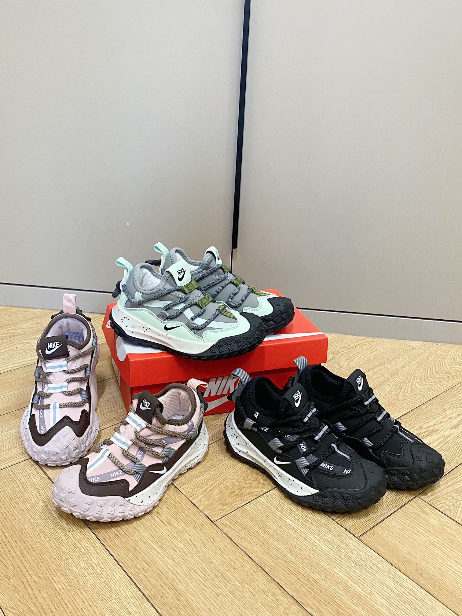 ~ 实拍🌟 NK拼色一脚蹬透气休闲鞋 👟抽绳卡扣调节鞋面松紧✅一脚蹬设计，不勒压脚背，防滑力MAX-选品中心