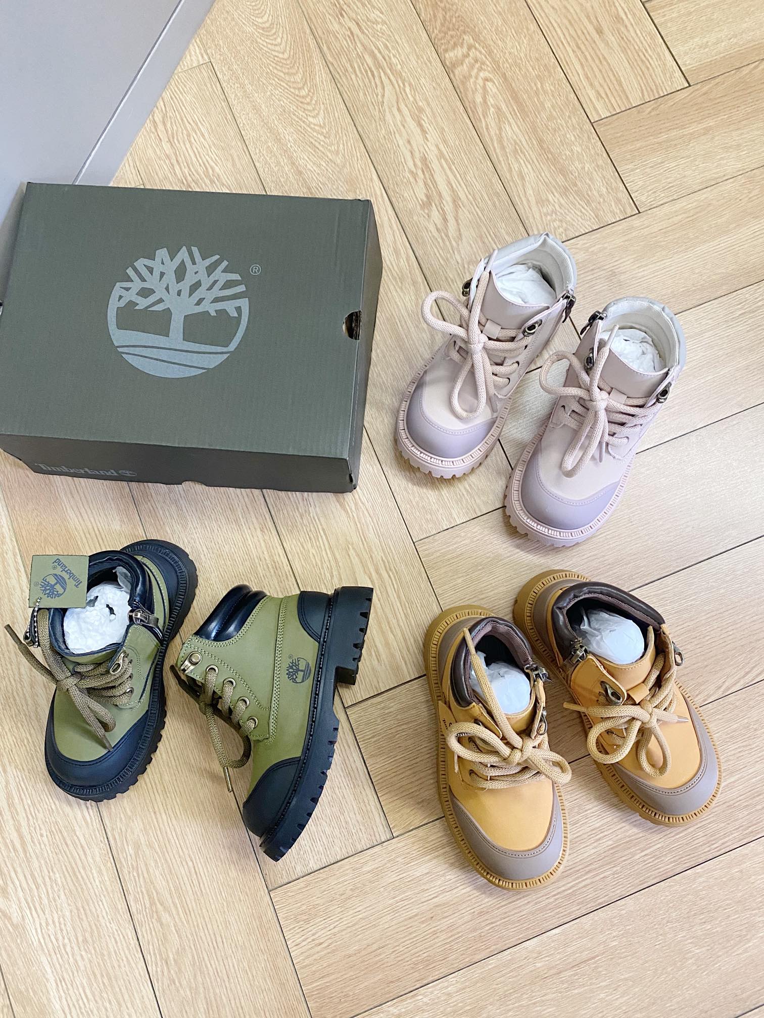 图片[2]-好看都已经说腻了😆 鞋柜必备单品！ 无法抗拒的超帅马丁靴🤩-选品中心